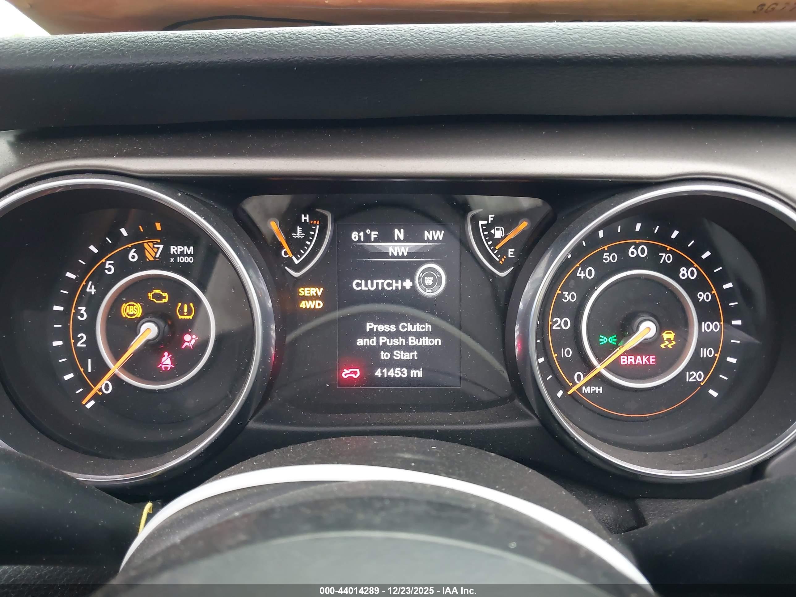 JEEP WRANGLER image 7
