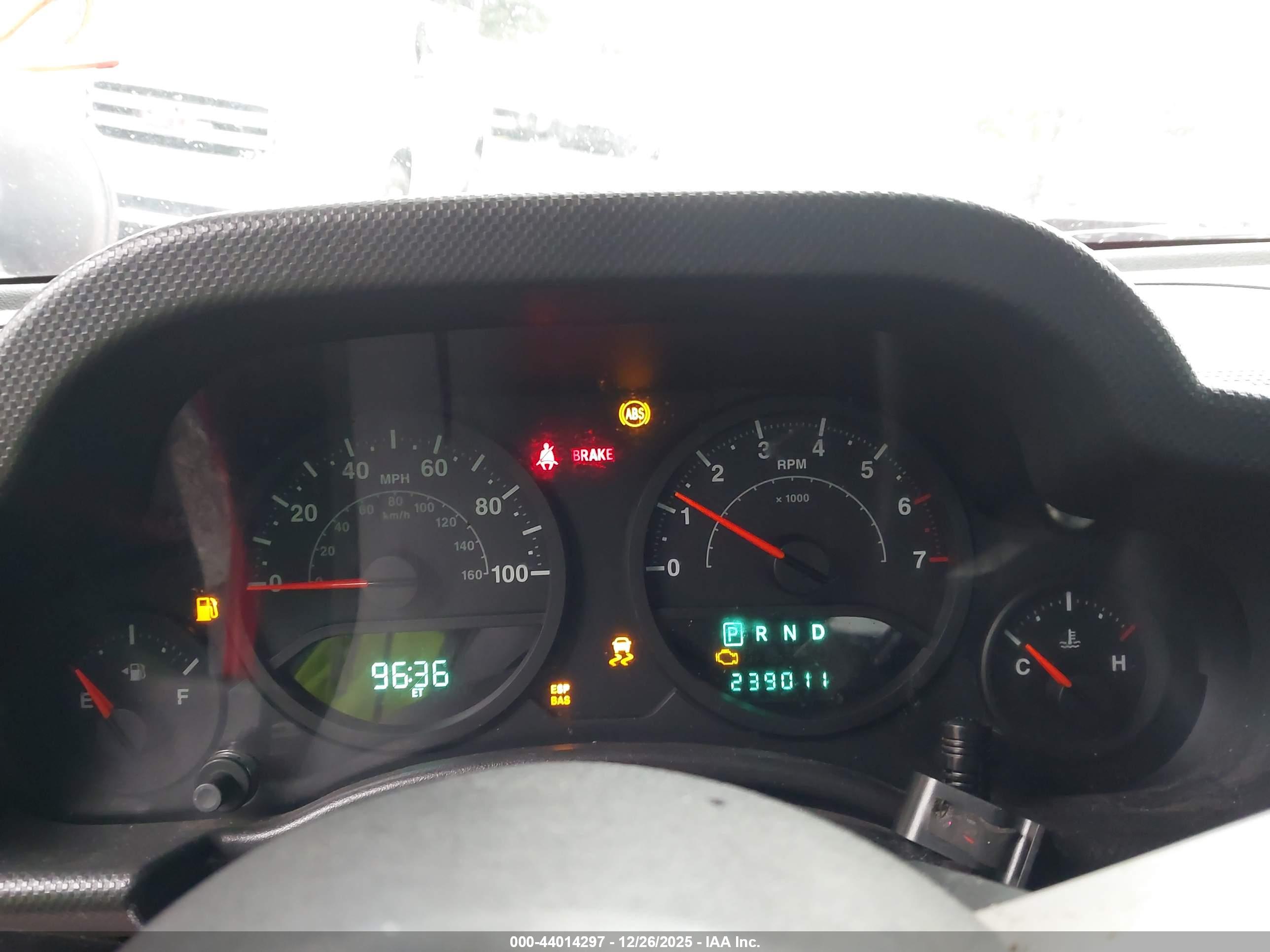 JEEP WRANGLER image 7