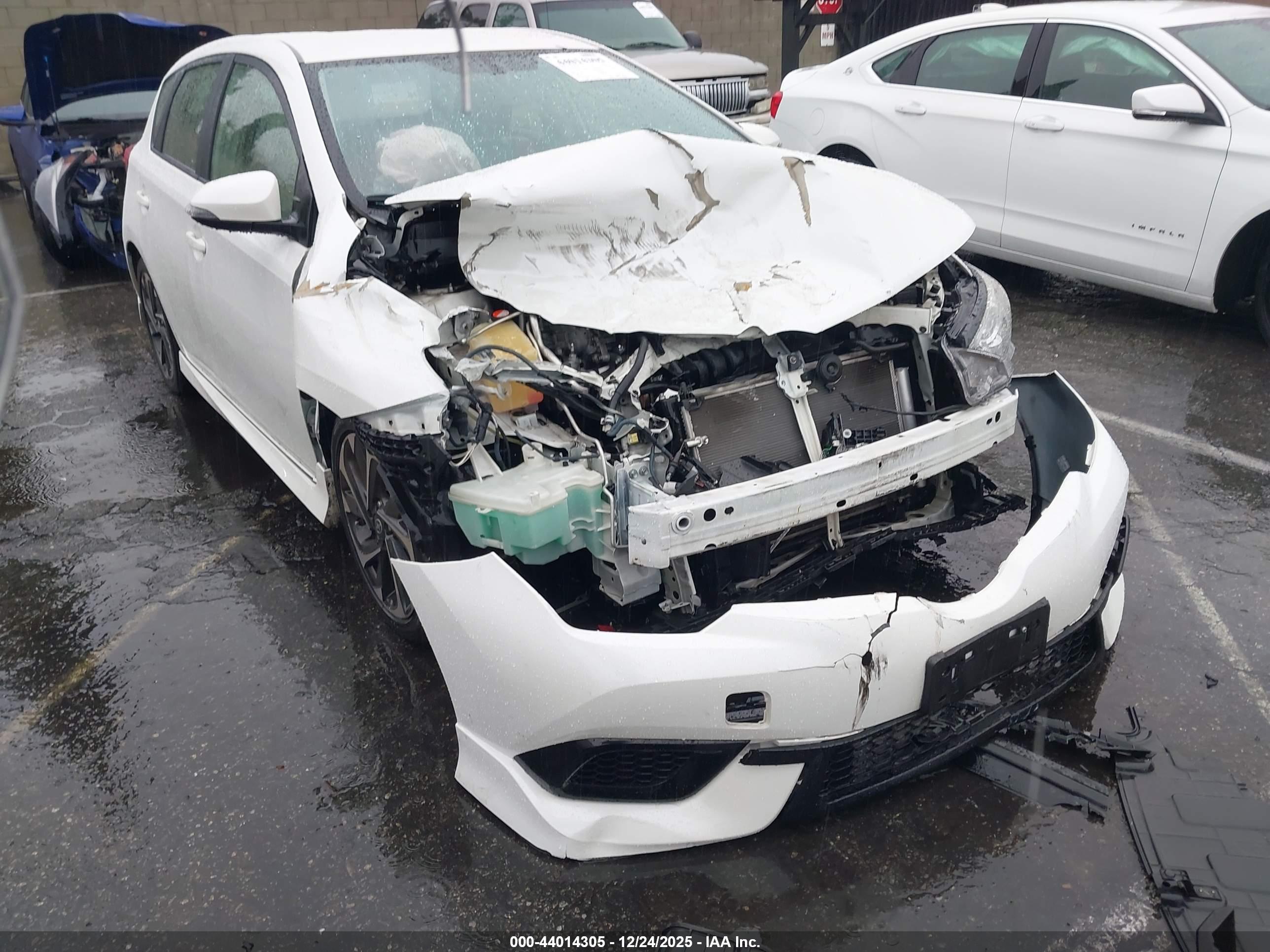SCION IM image 6