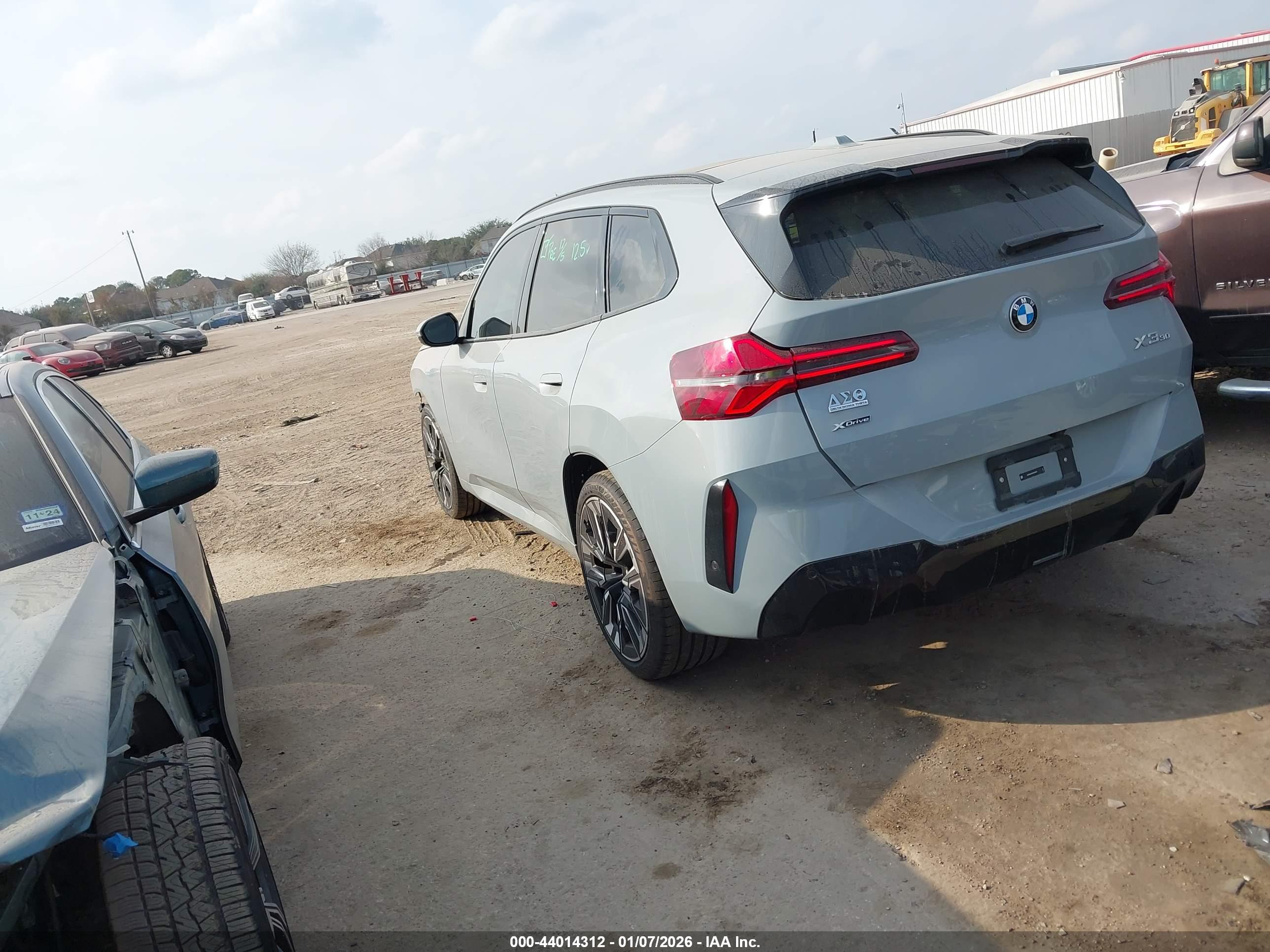 BMW X3 image 3