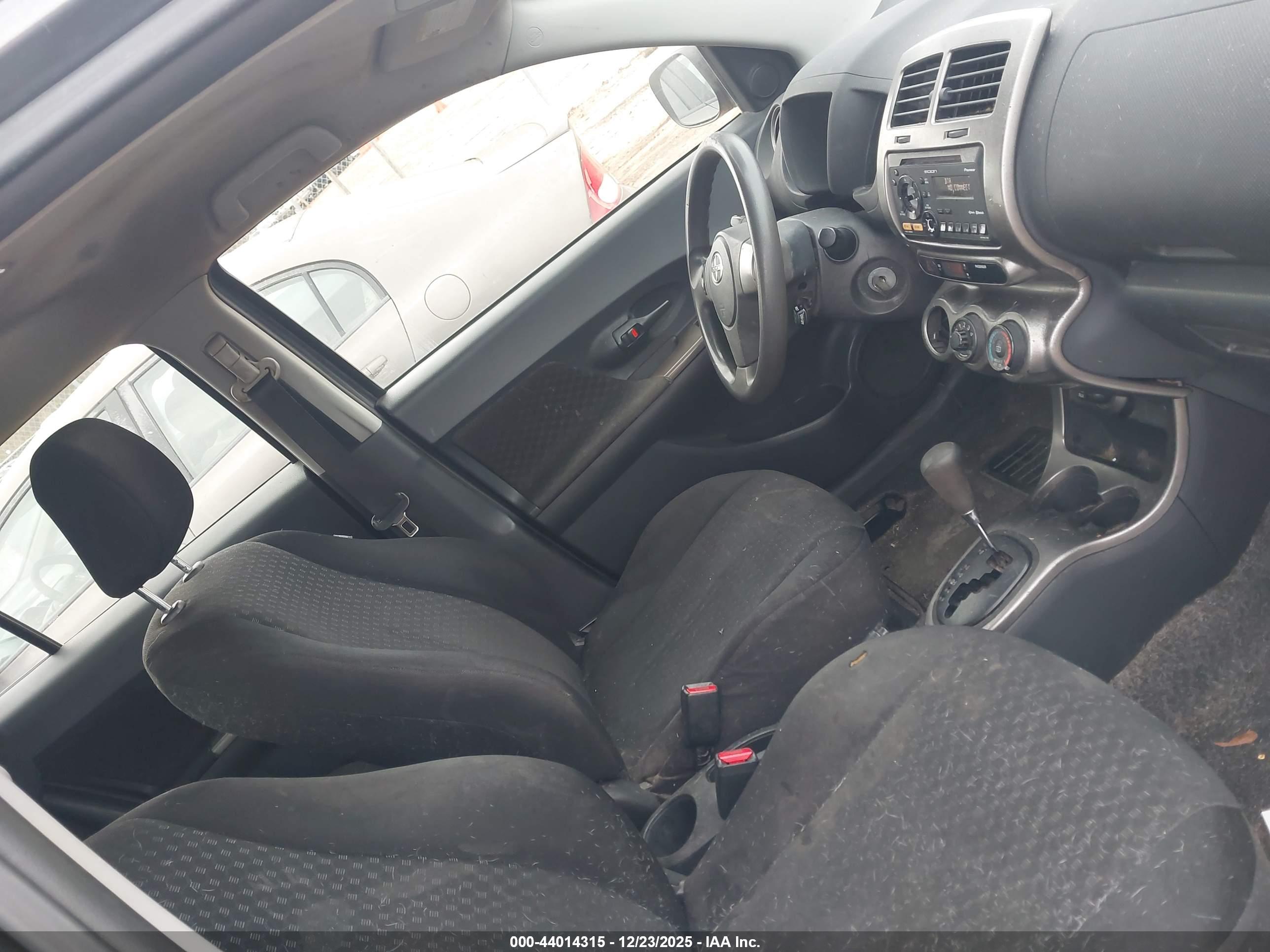SCION XD image 5