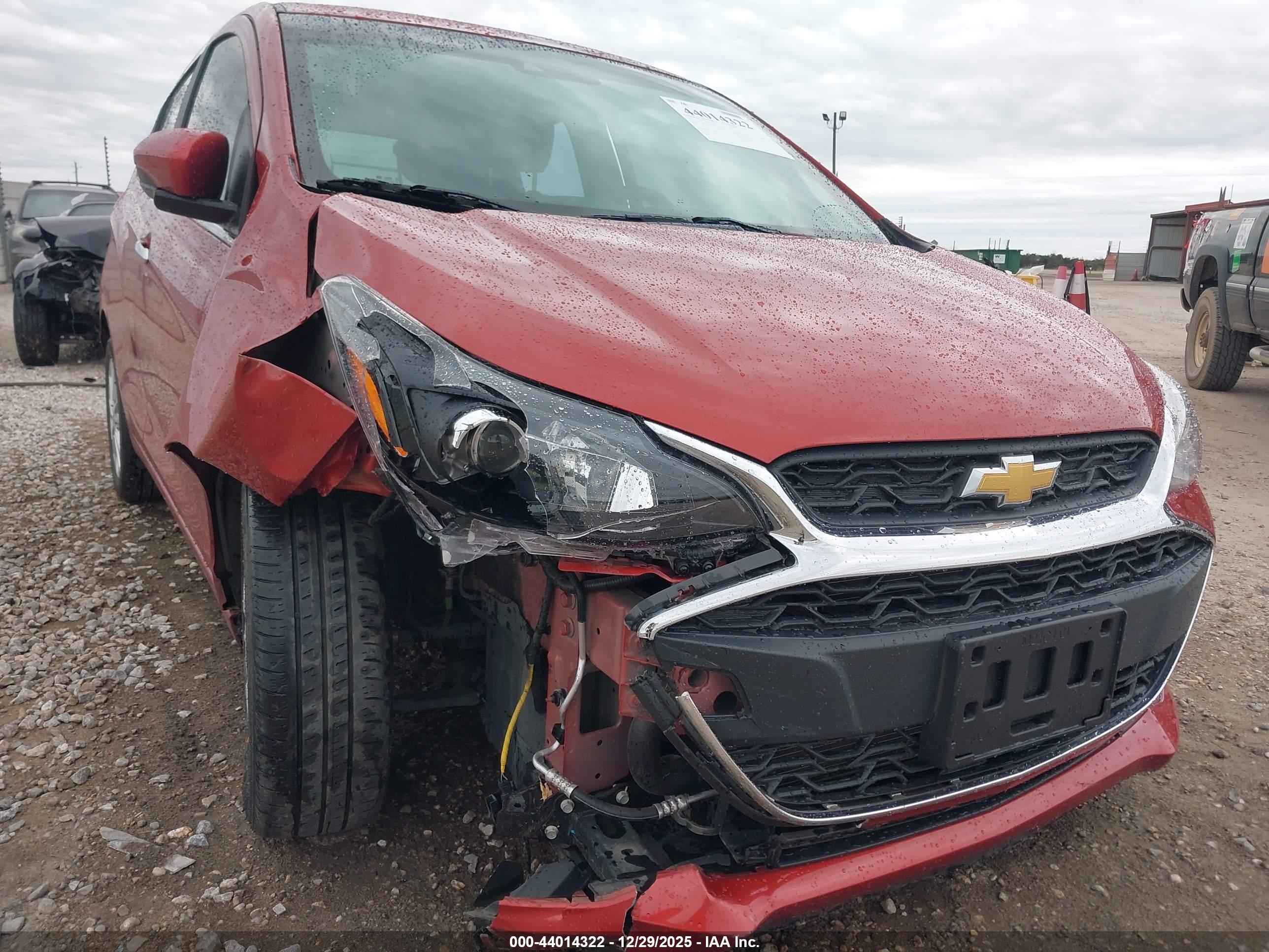 CHEVROLET SPARK image 6
