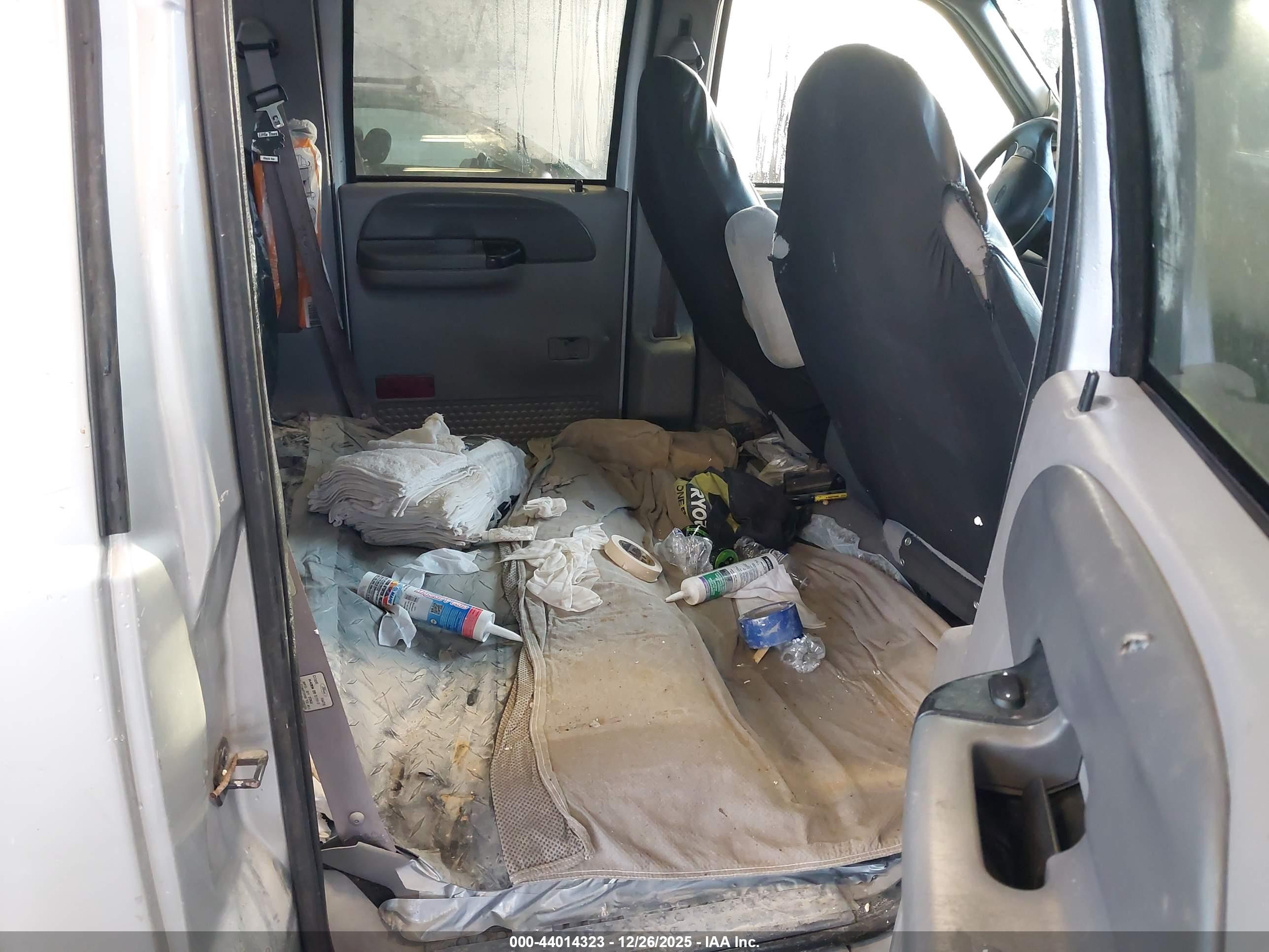FORD F-250 image 8