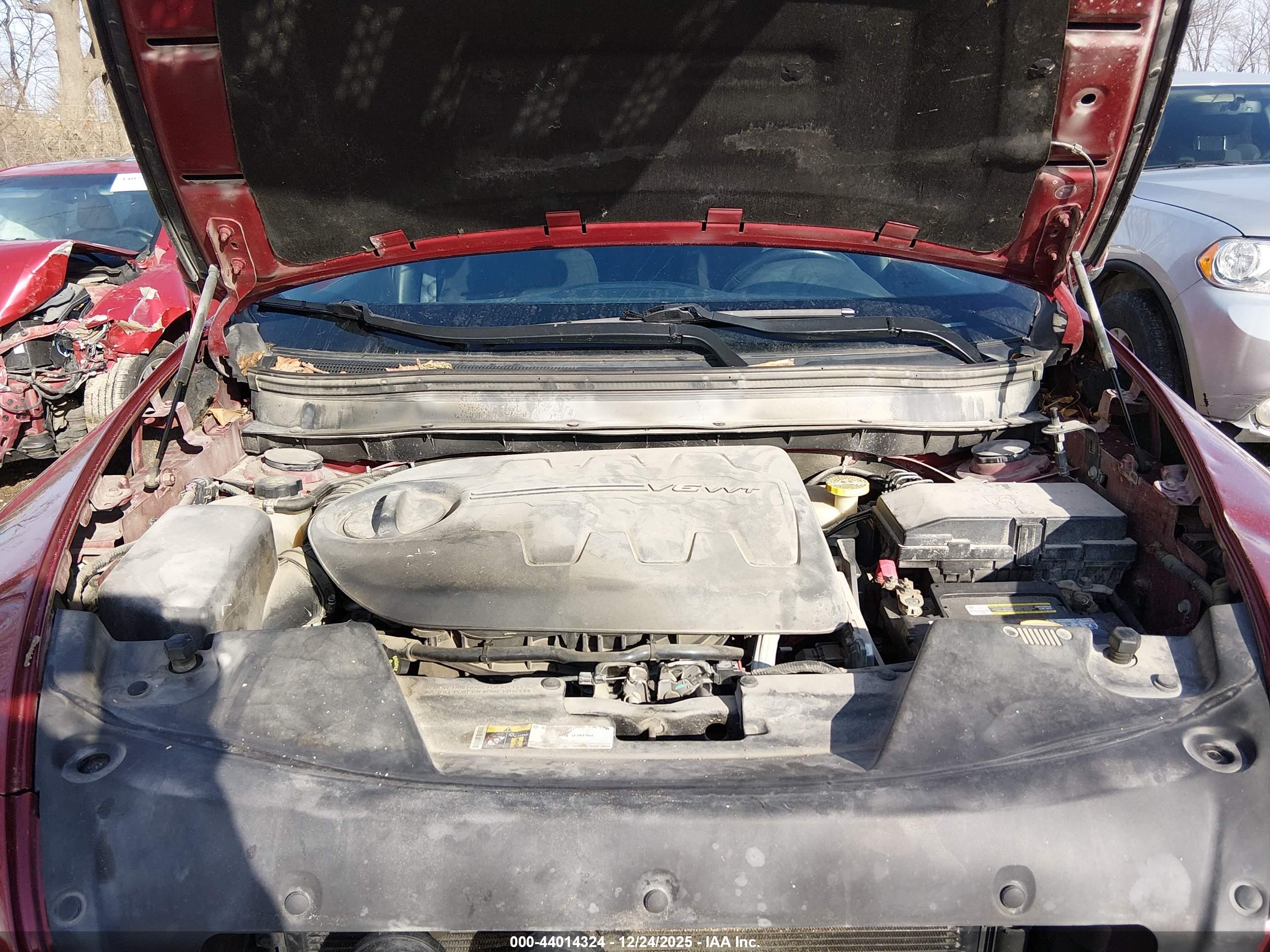 JEEP CHEROKEE image 10