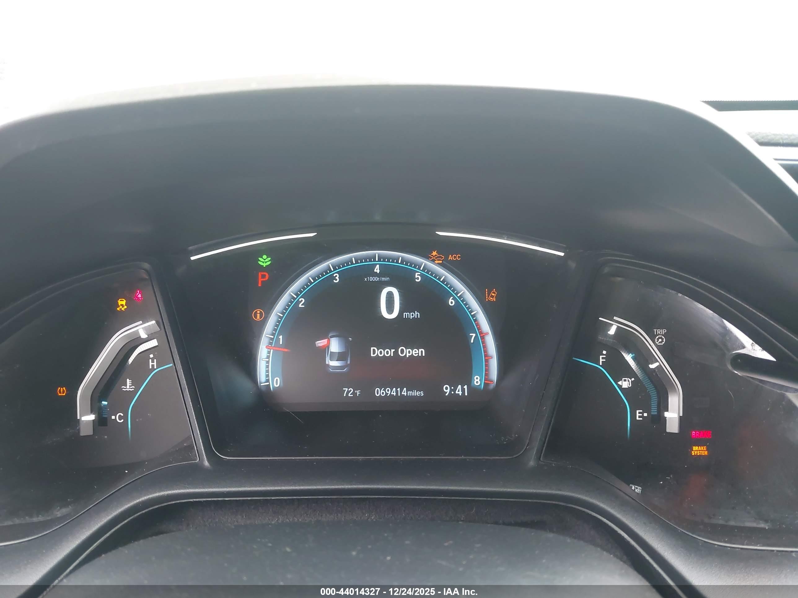 HONDA CIVIC image 7