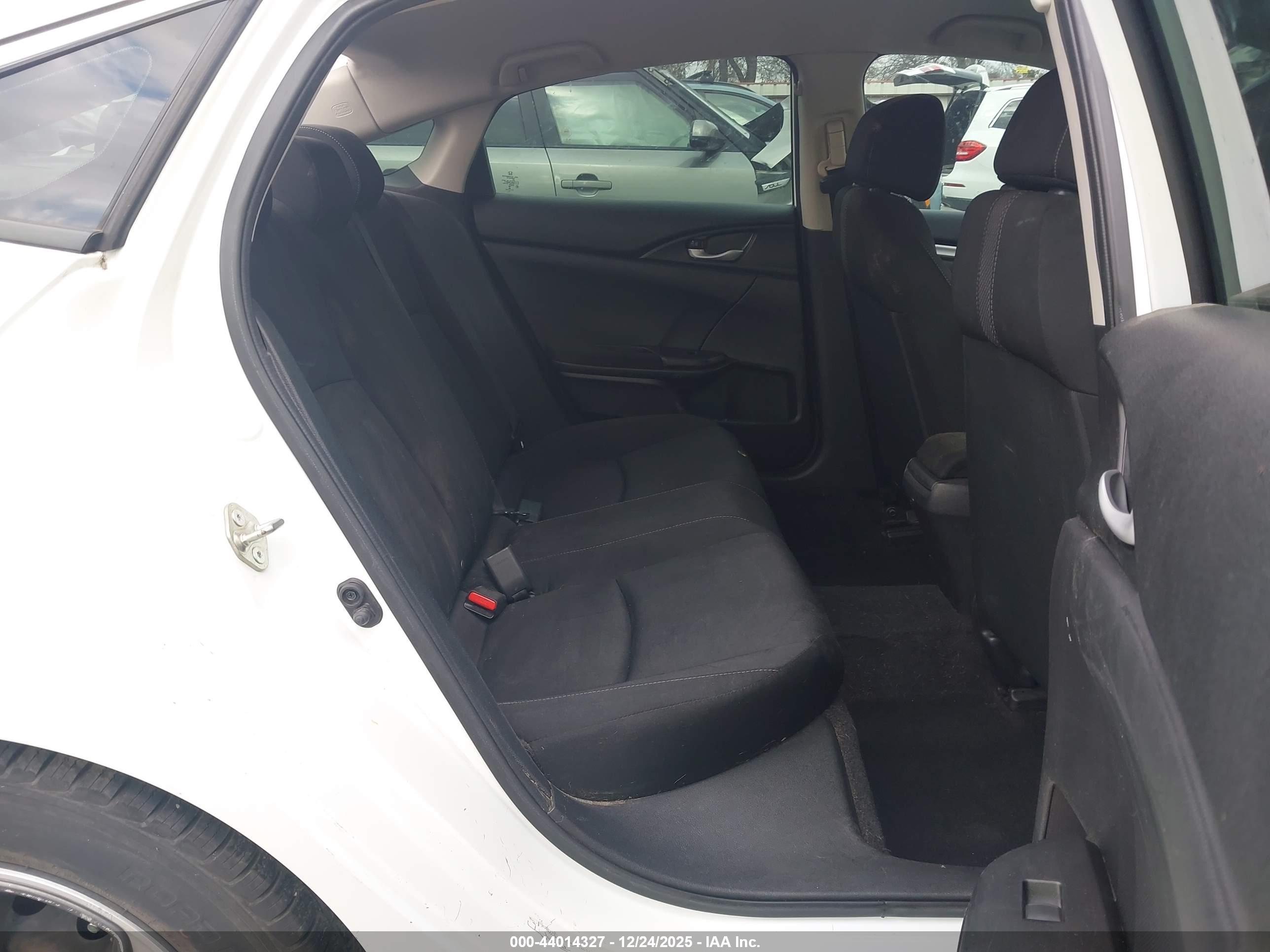 HONDA CIVIC image 8