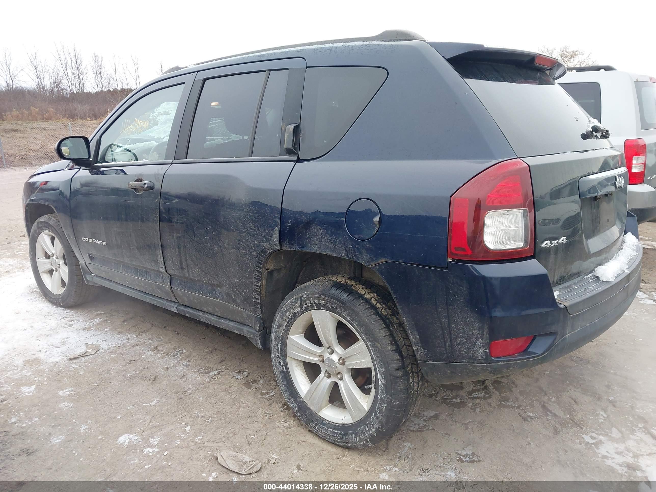 JEEP COMPASS image 3