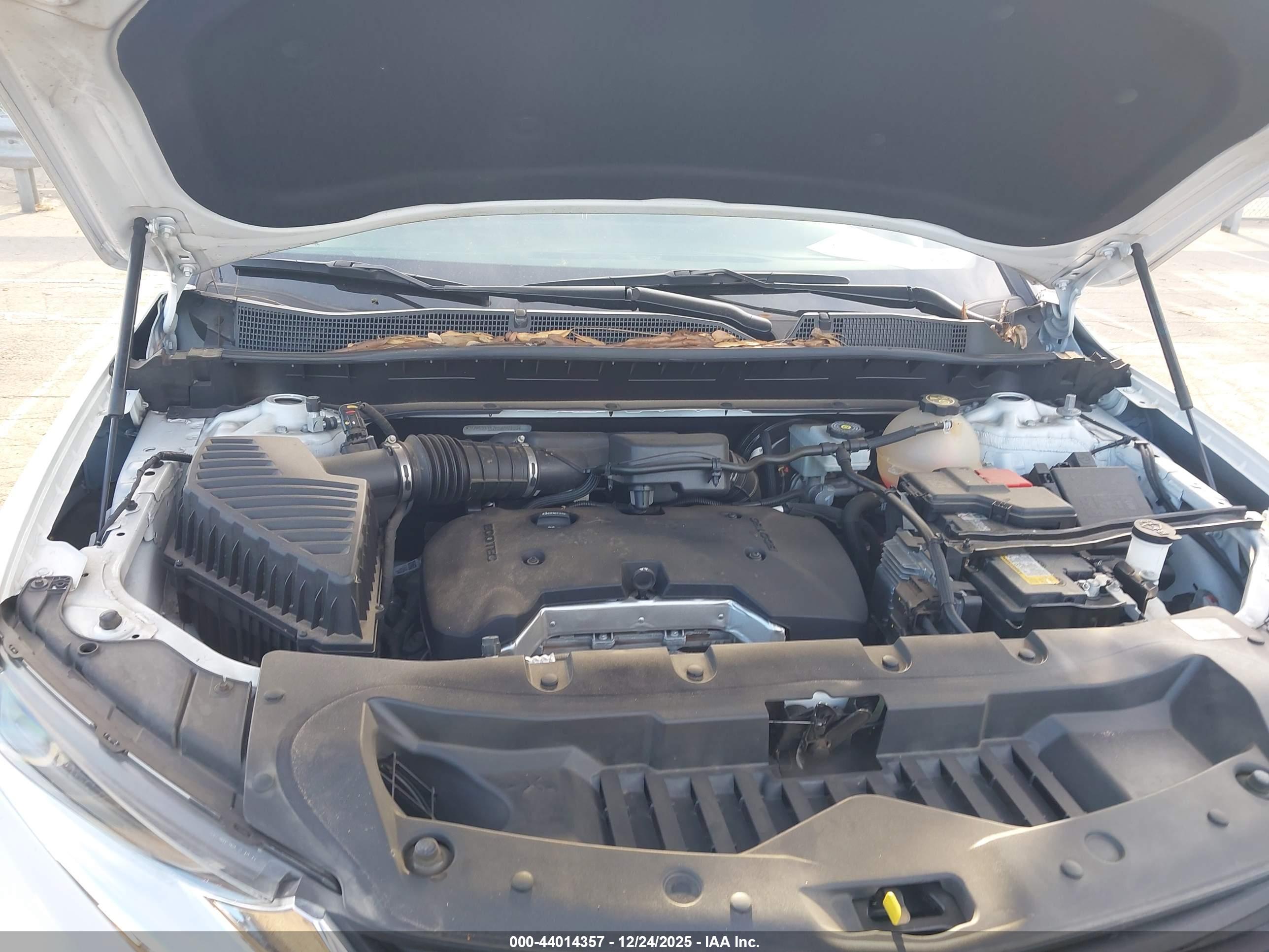 CHEVROLET BLAZER image 10