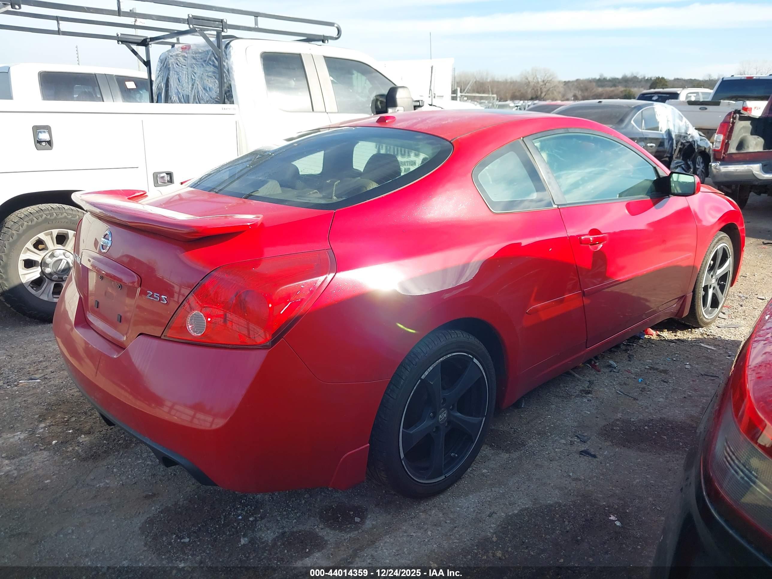 NISSAN ALTIMA image 4
