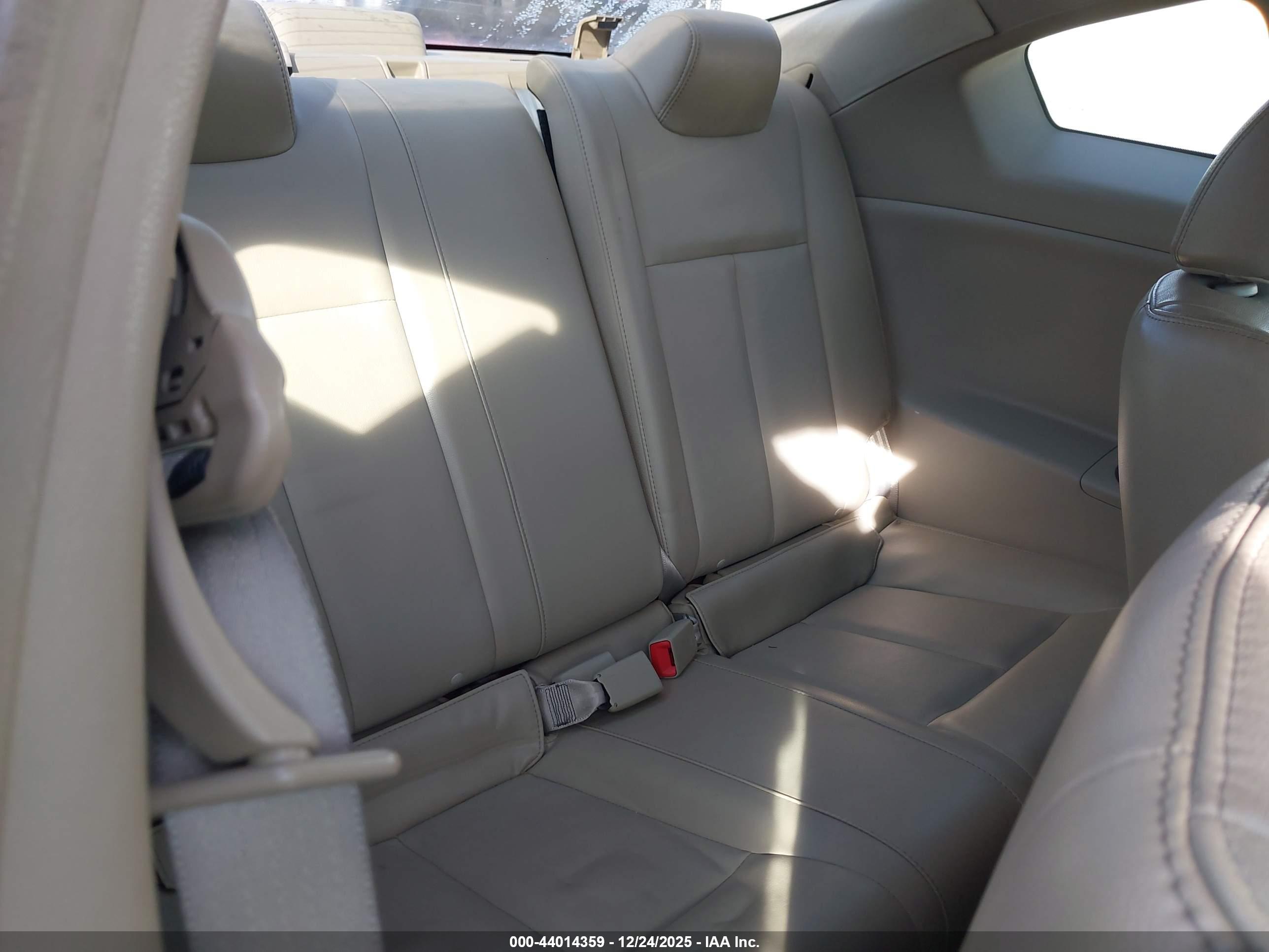 NISSAN ALTIMA image 8