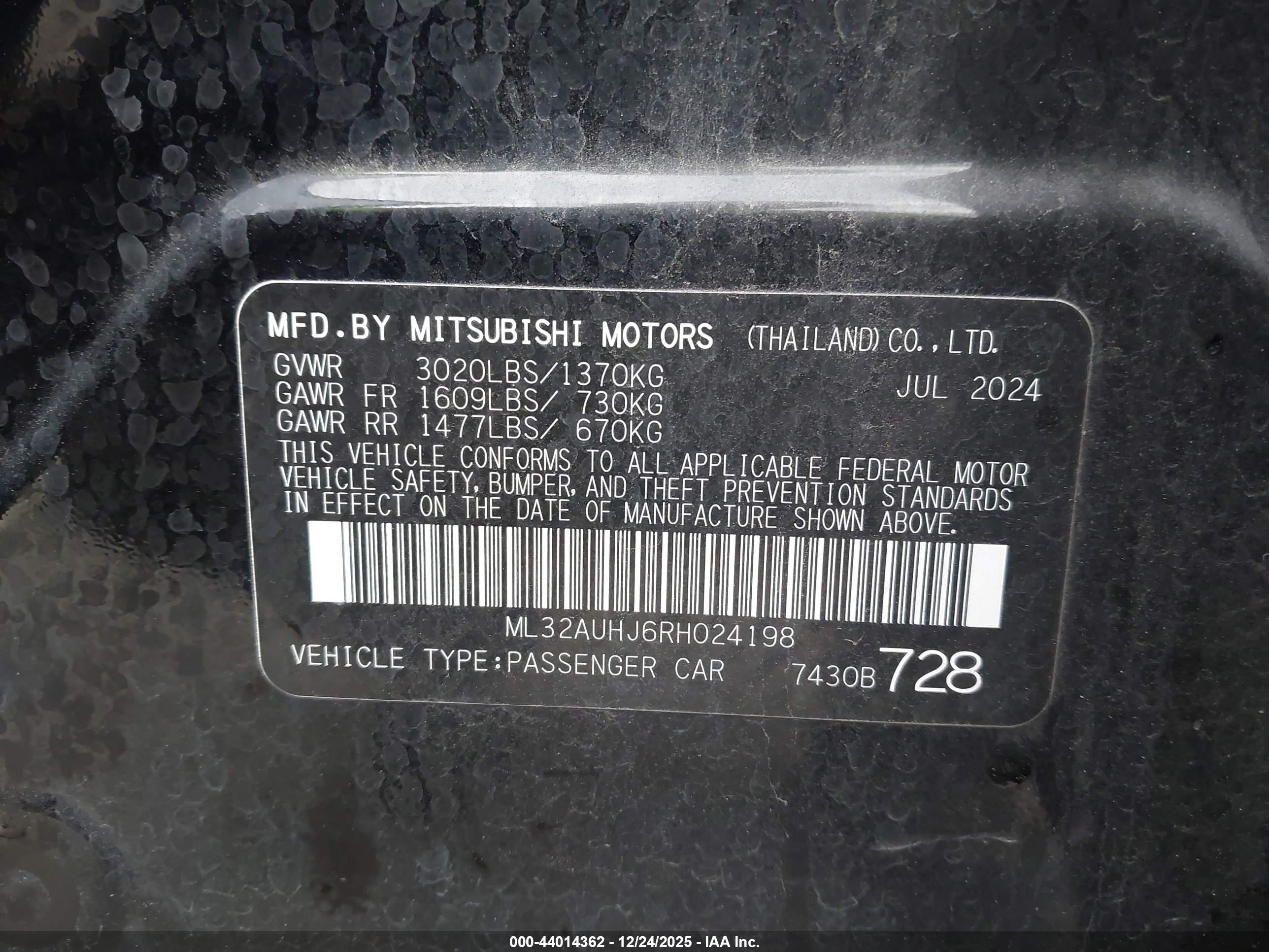 MITSUBISHI MIRAGE image 9