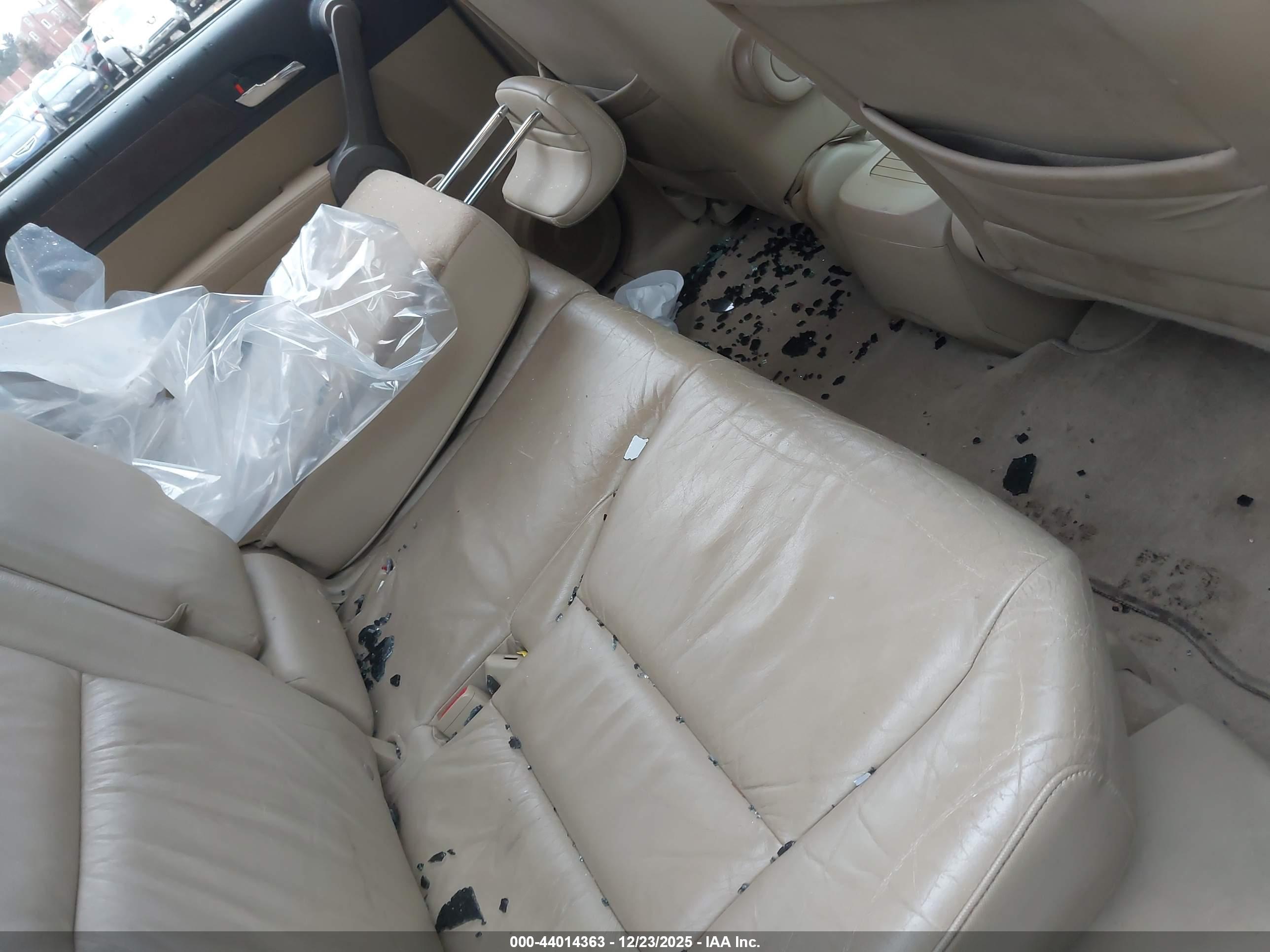 HONDA CR-V image 8