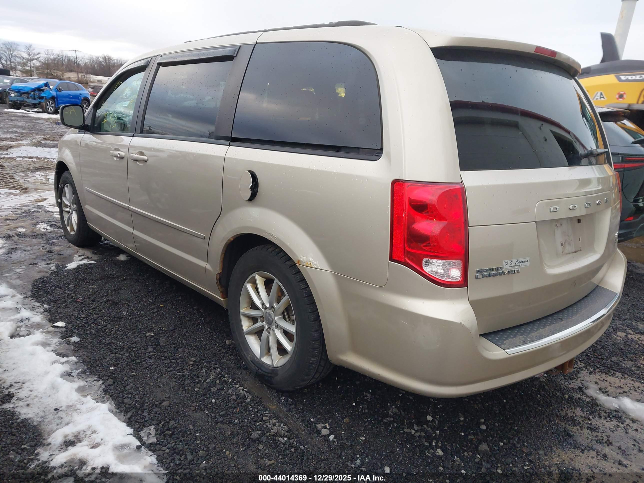 DODGE GRAND image 3