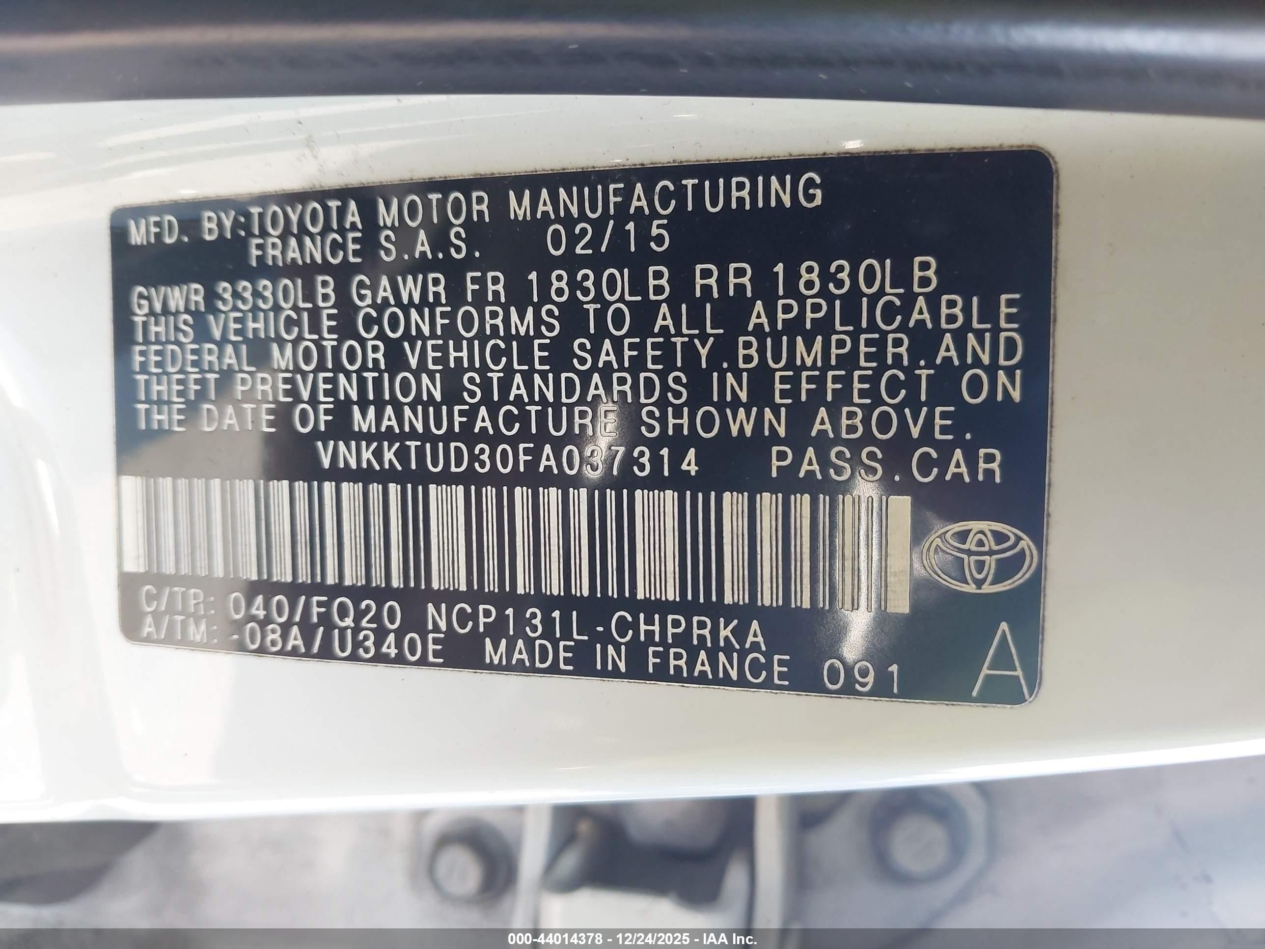 TOYOTA YARIS image 9