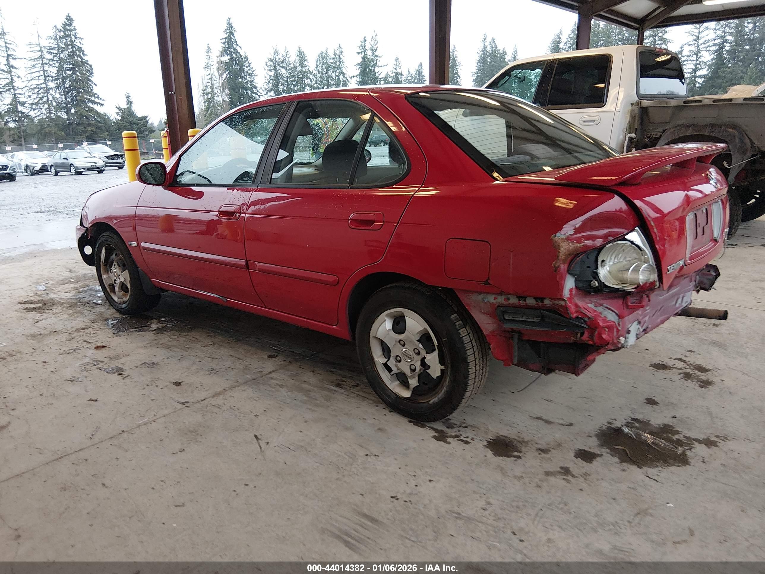 NISSAN SENTRA image 3