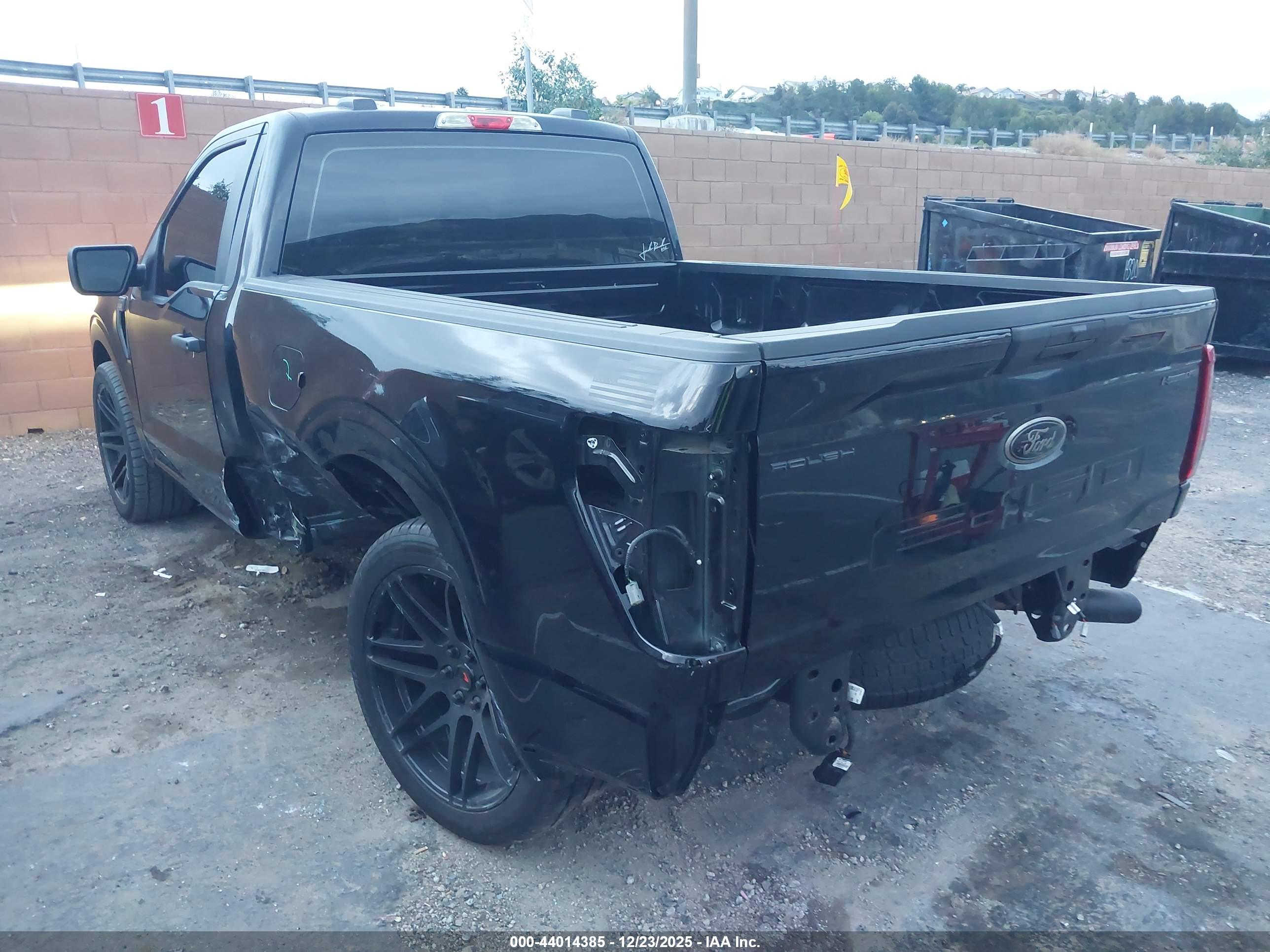 FORD F-150 image 3