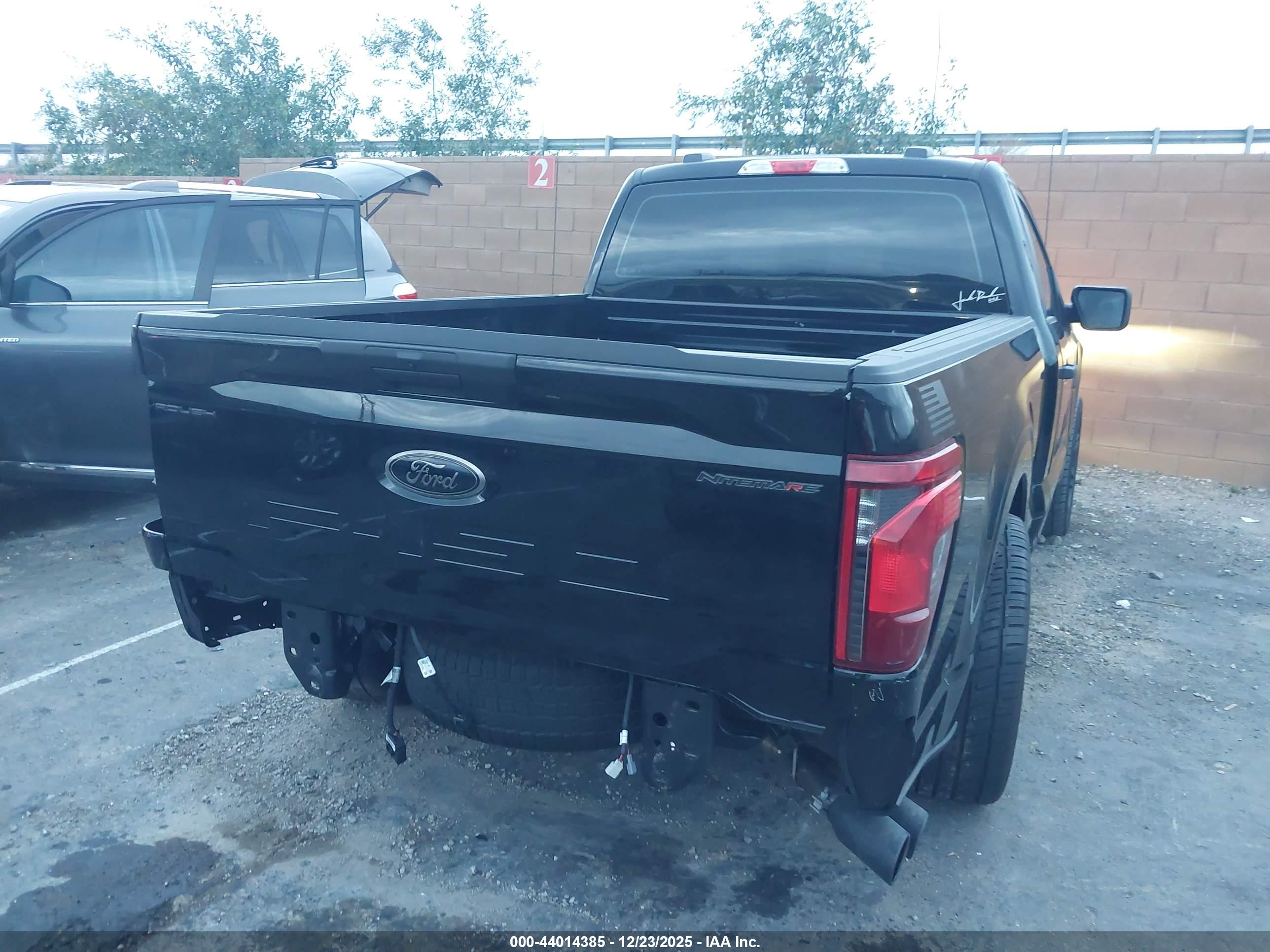 FORD F-150 image 4