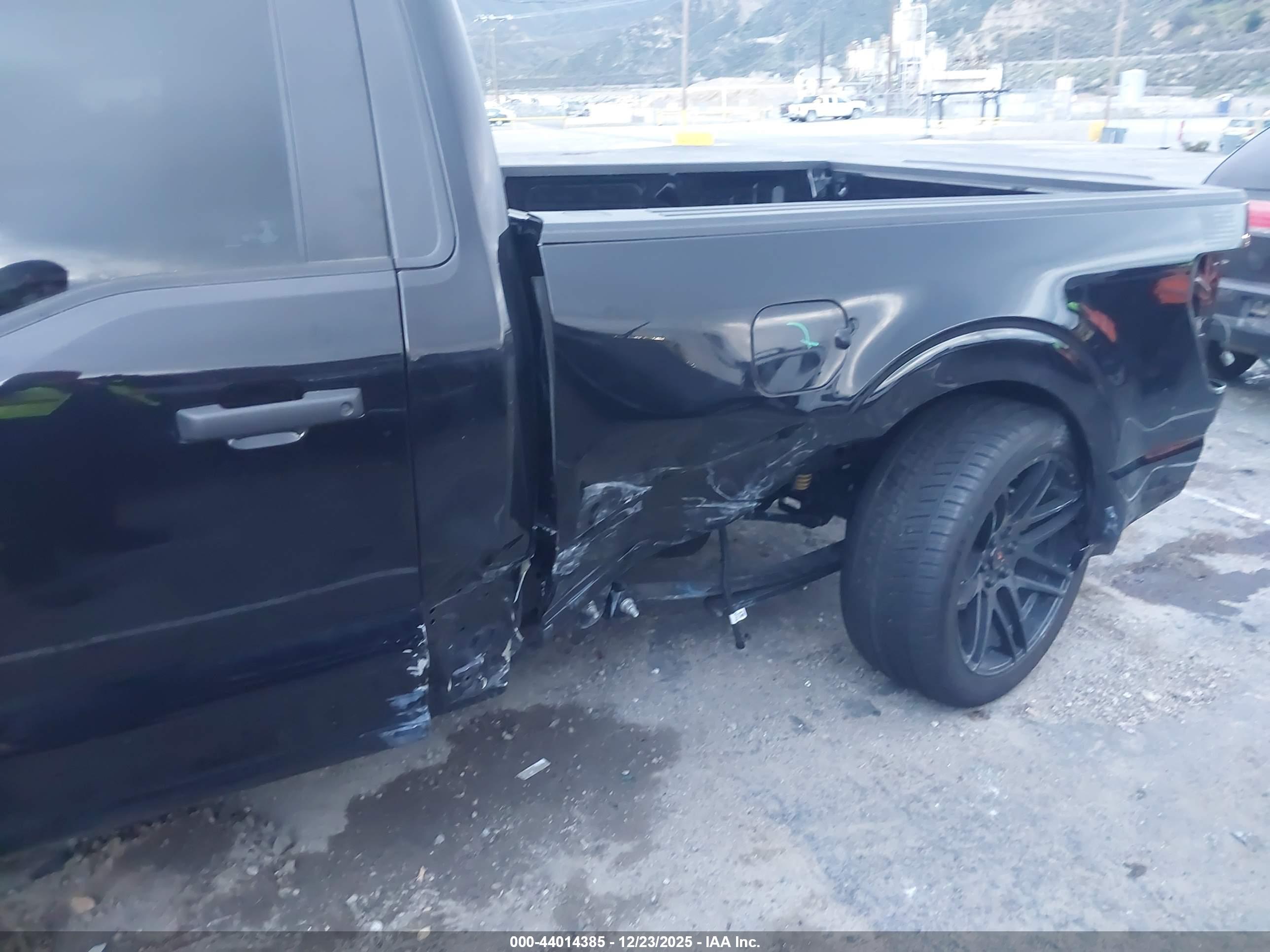 FORD F-150 image 6