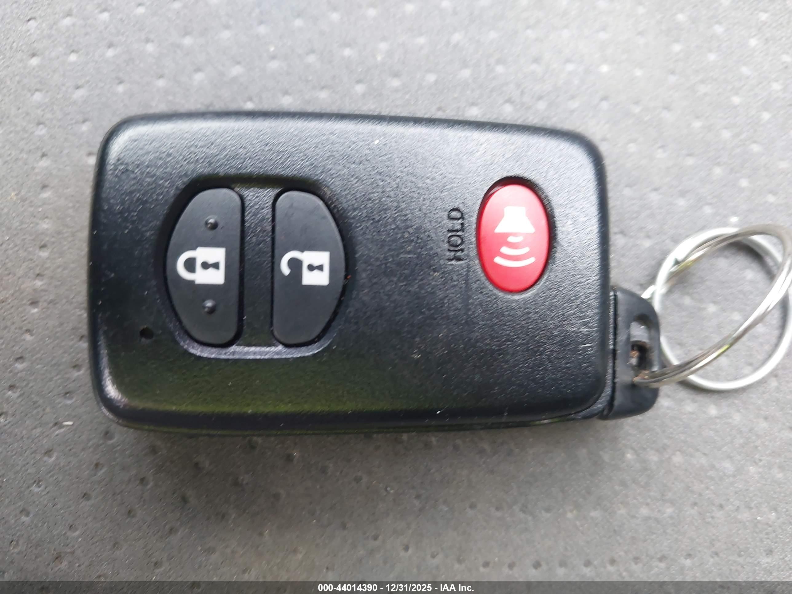 TOYOTA PRIUS image 11