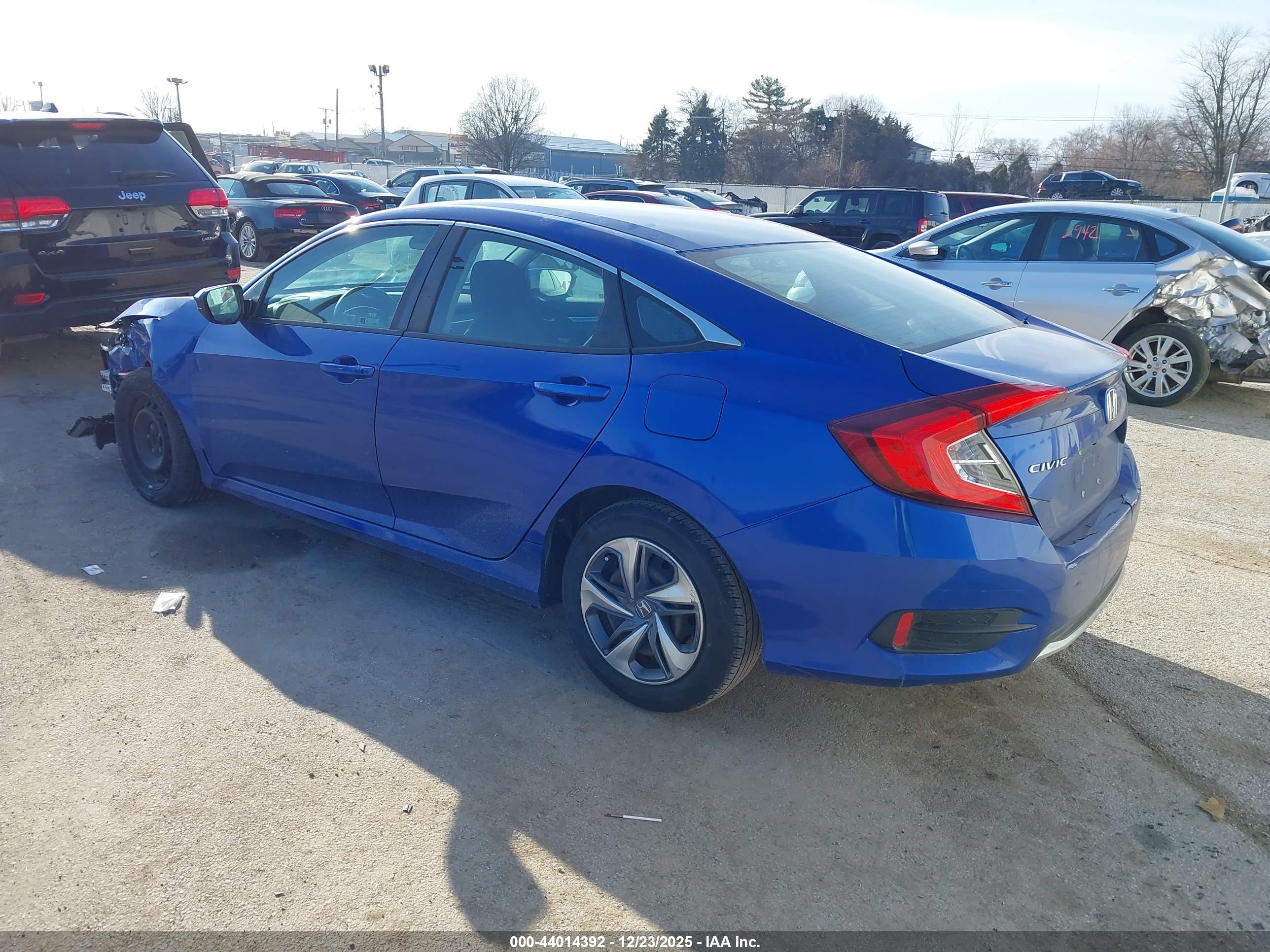 HONDA CIVIC image 3