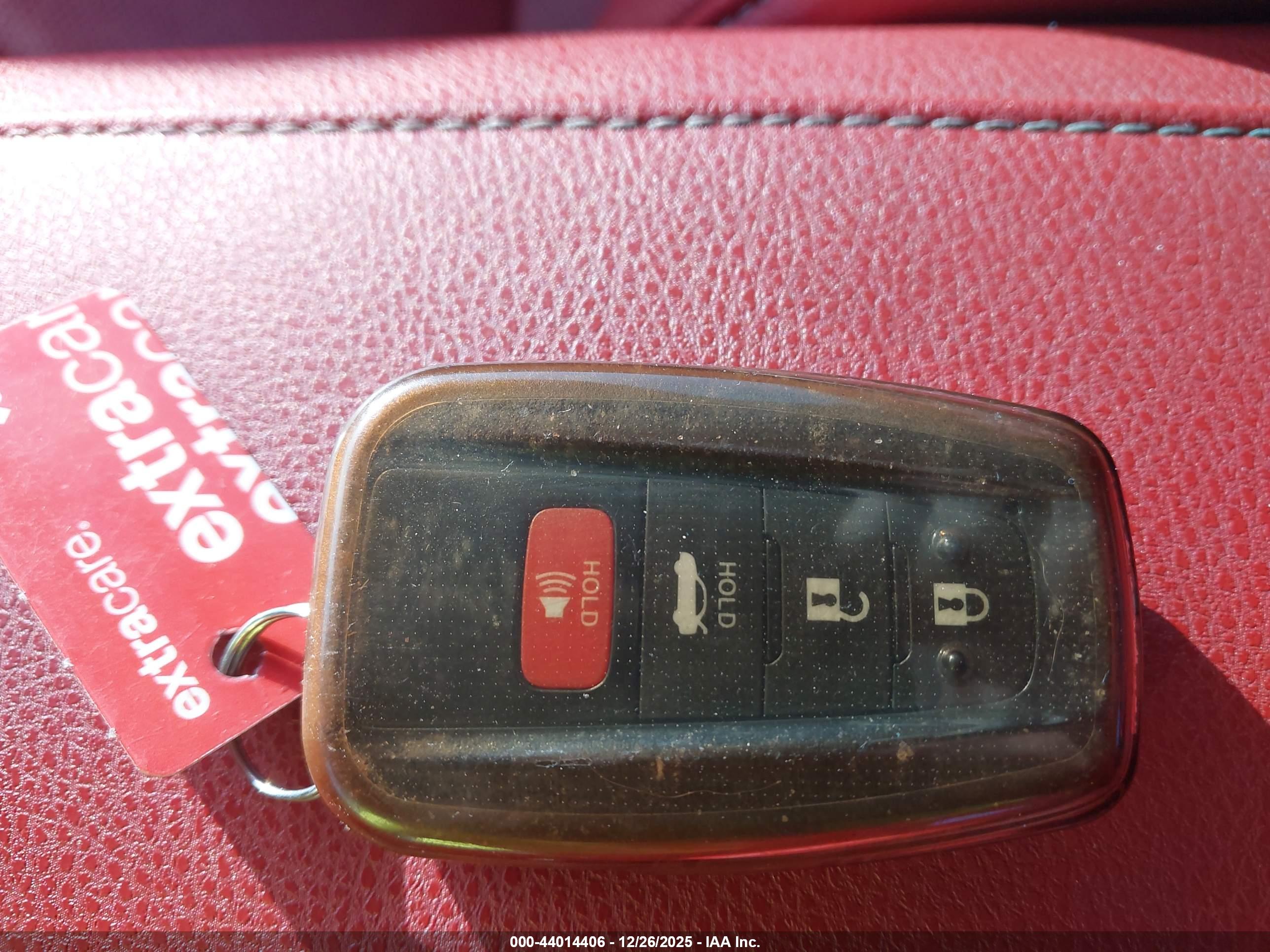 TOYOTA CAMRY image 11