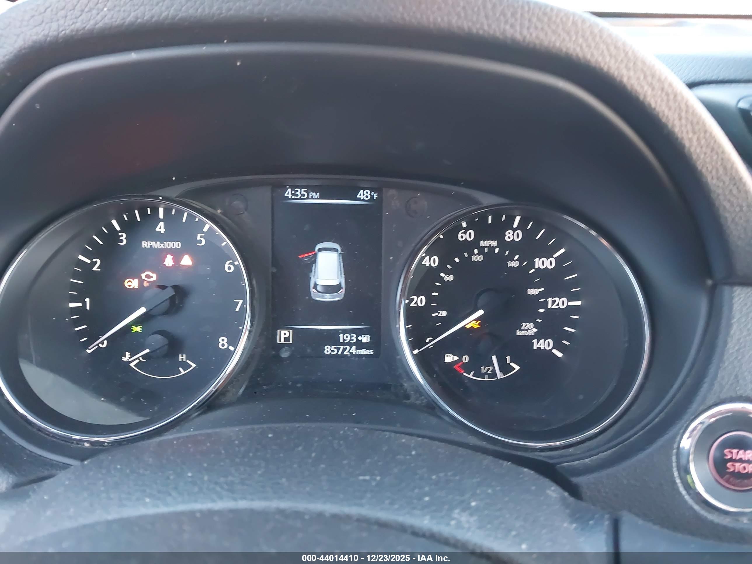 NISSAN ROGUE image 7