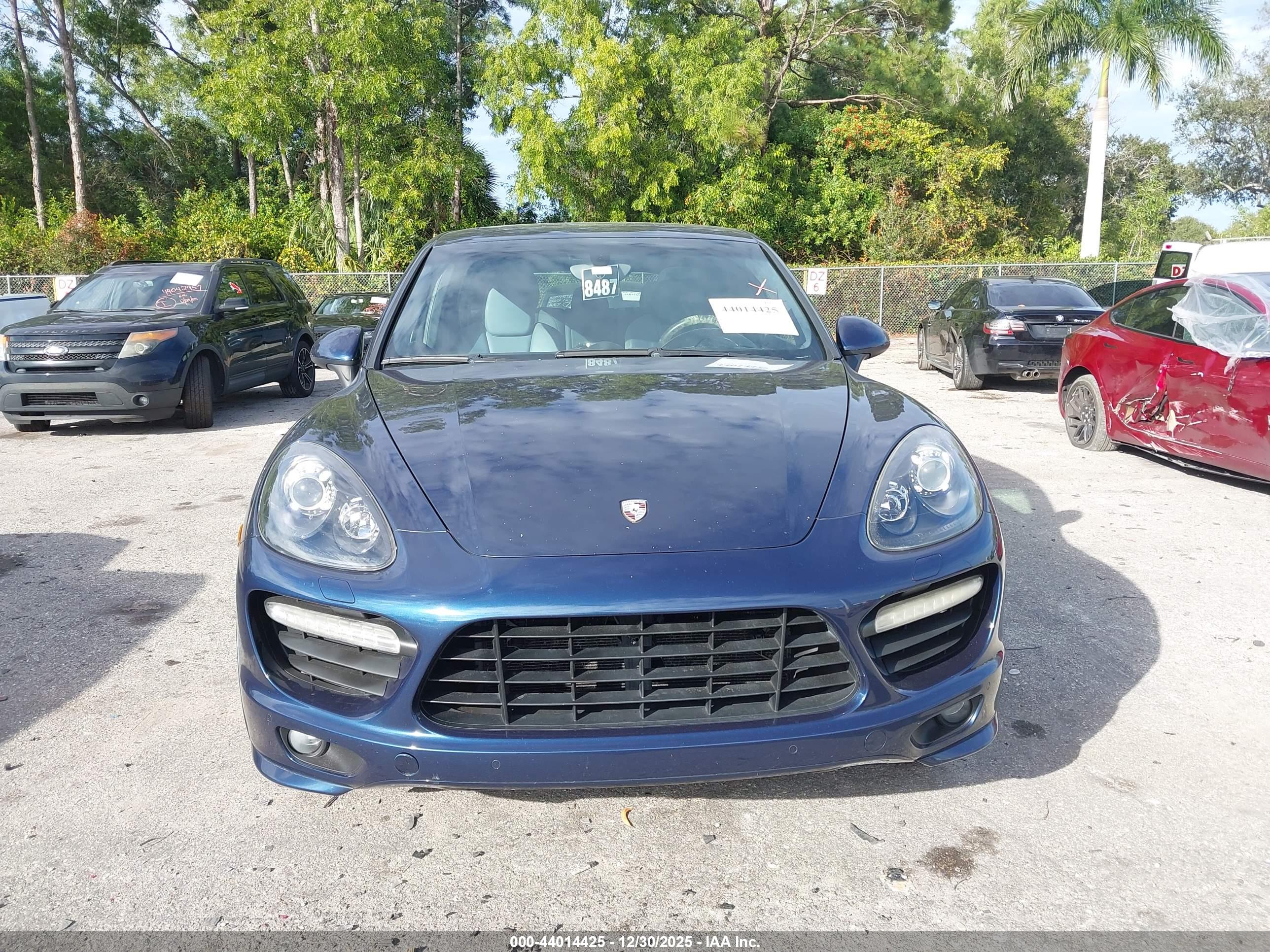 PORSCHE CAYENNE image 6