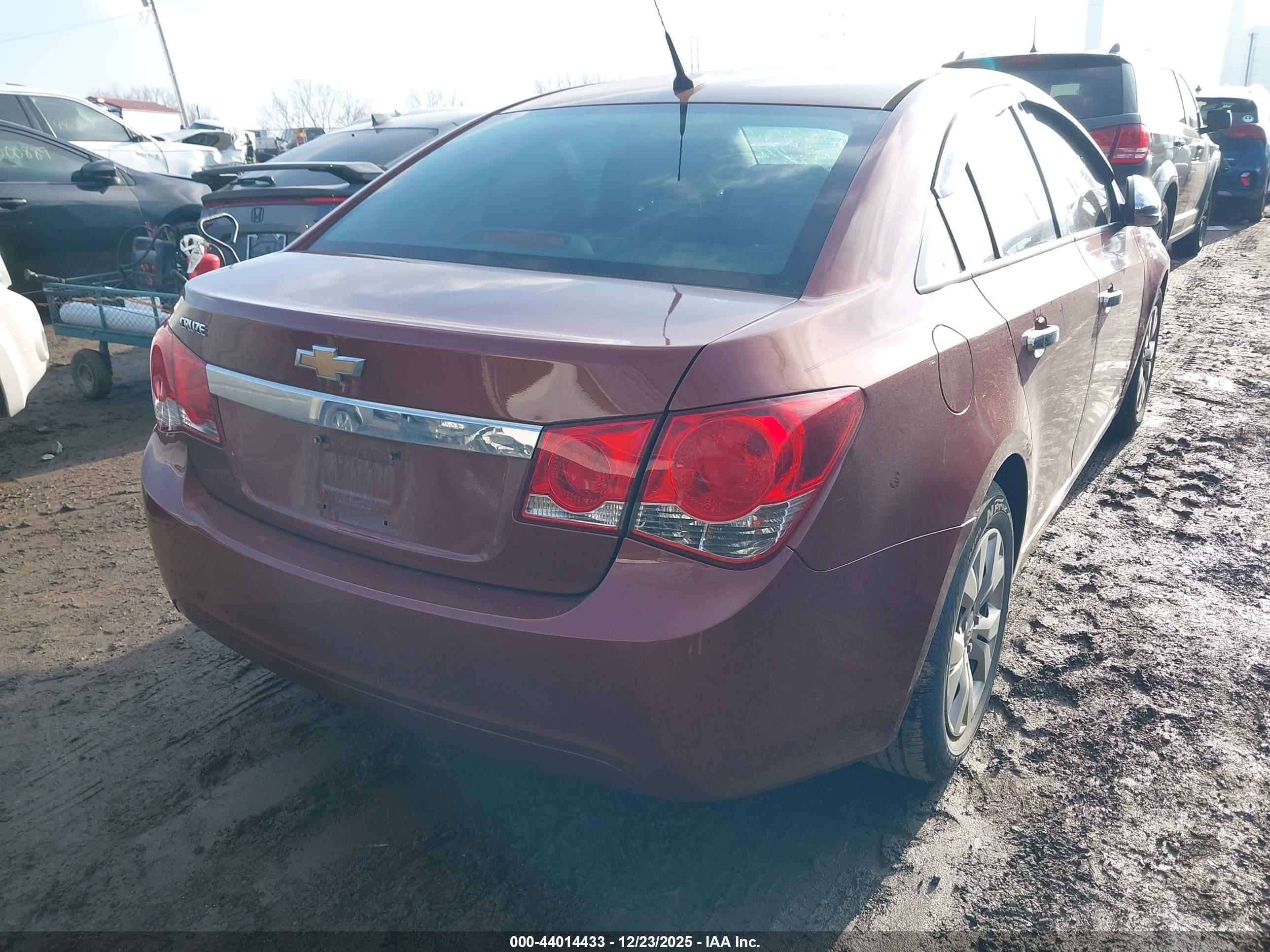 CHEVROLET CRUZE image 4