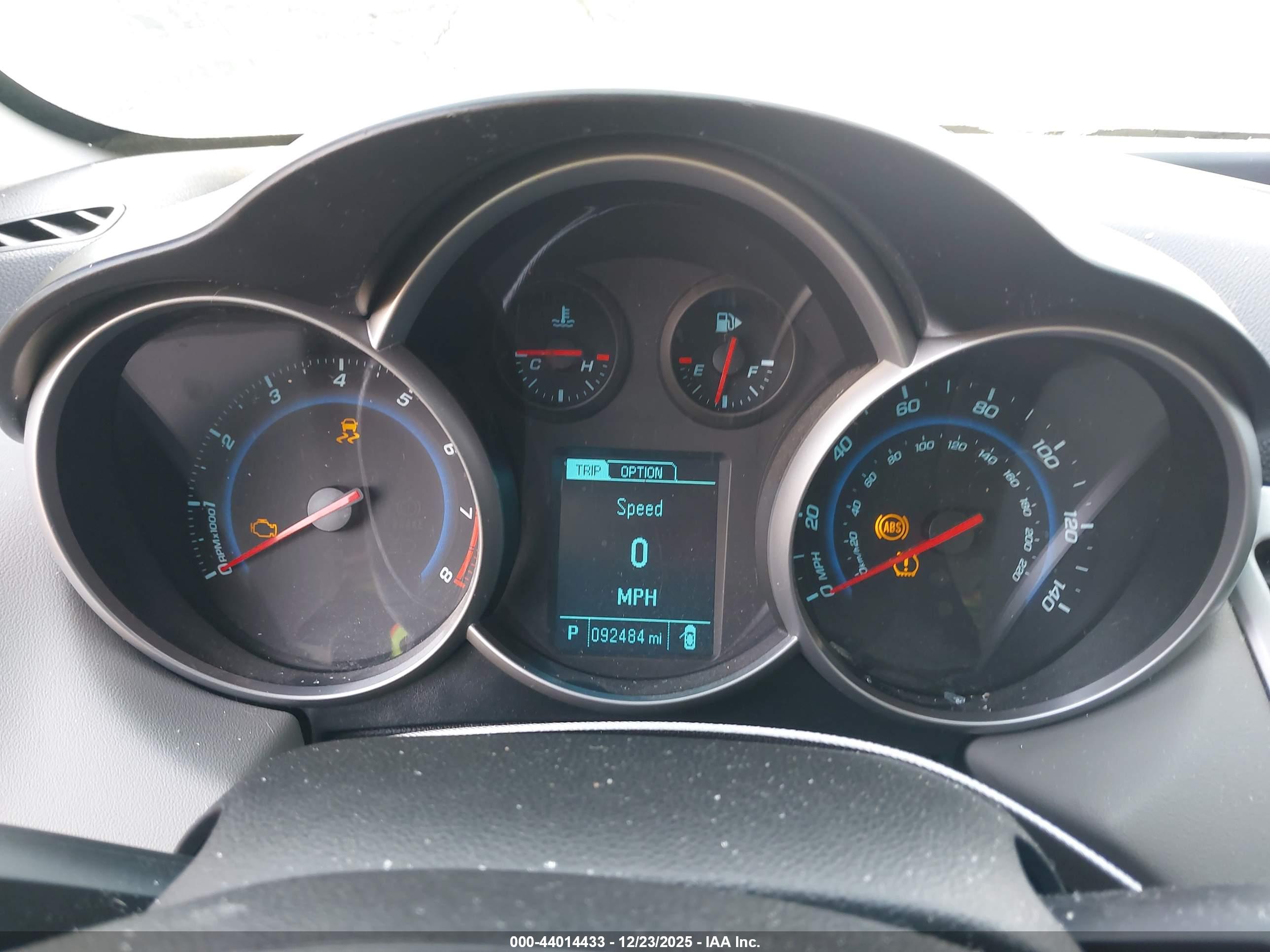 CHEVROLET CRUZE image 7