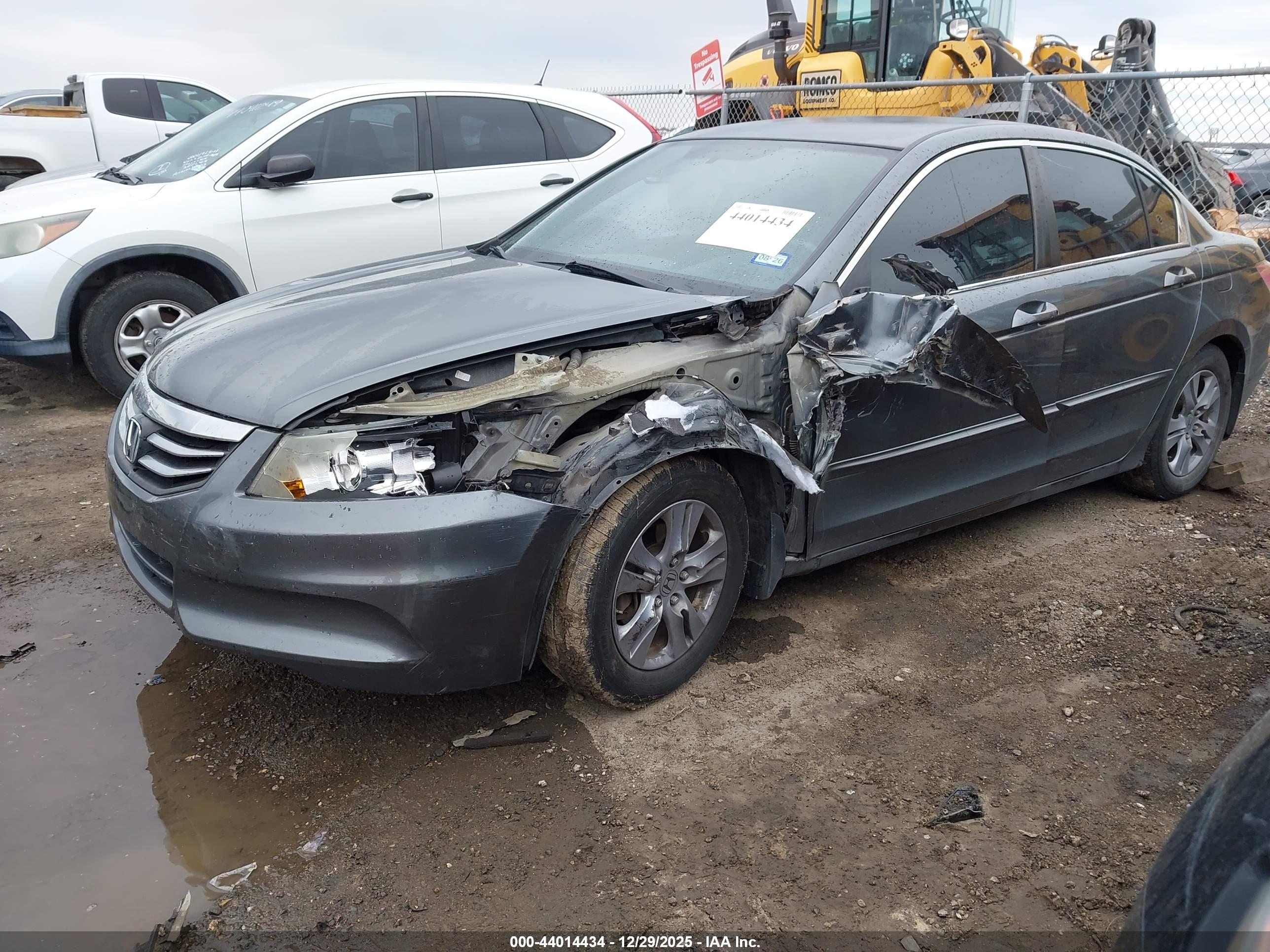 HONDA ACCORD image 2