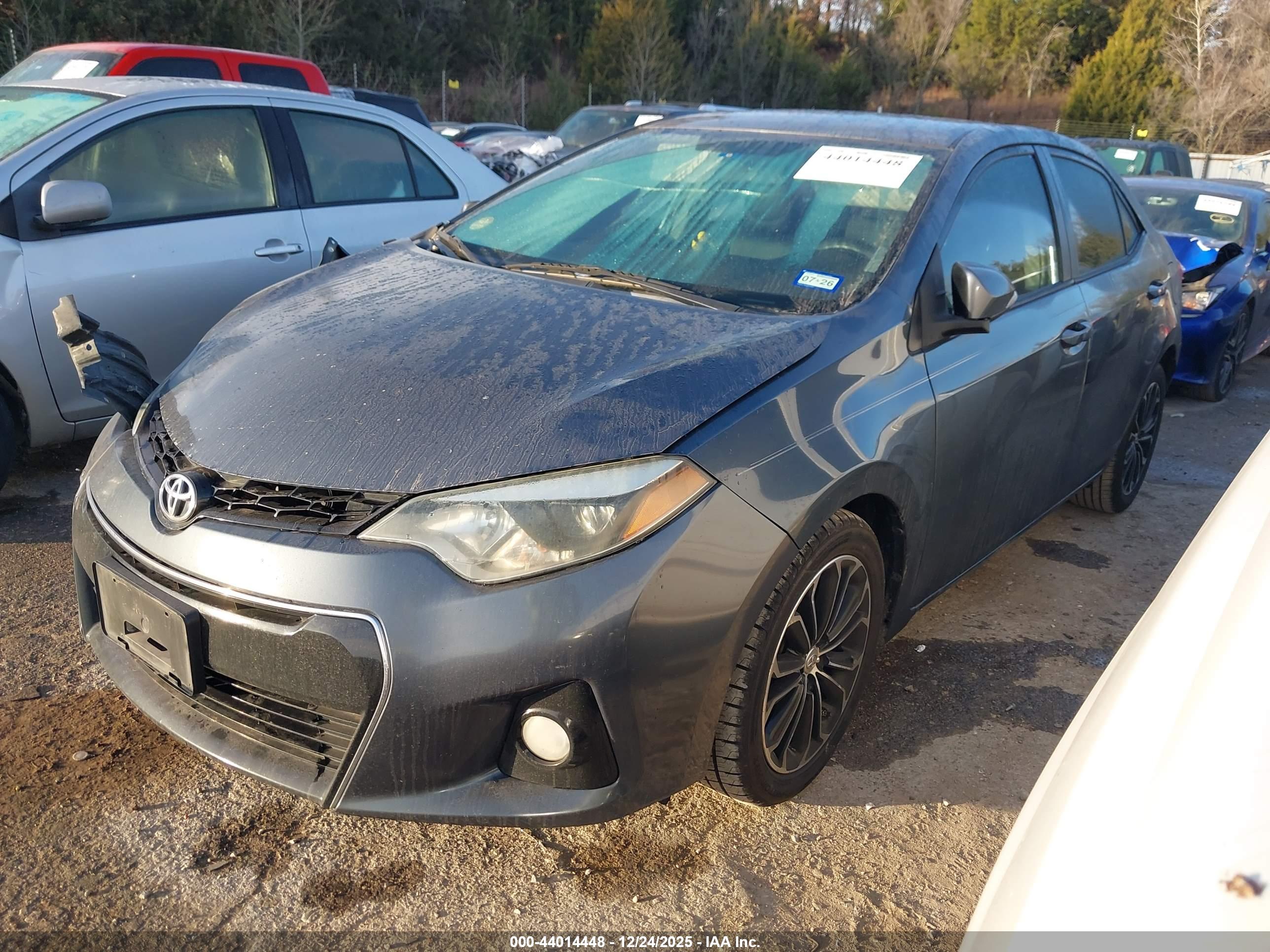 TOYOTA COROLLA image 2
