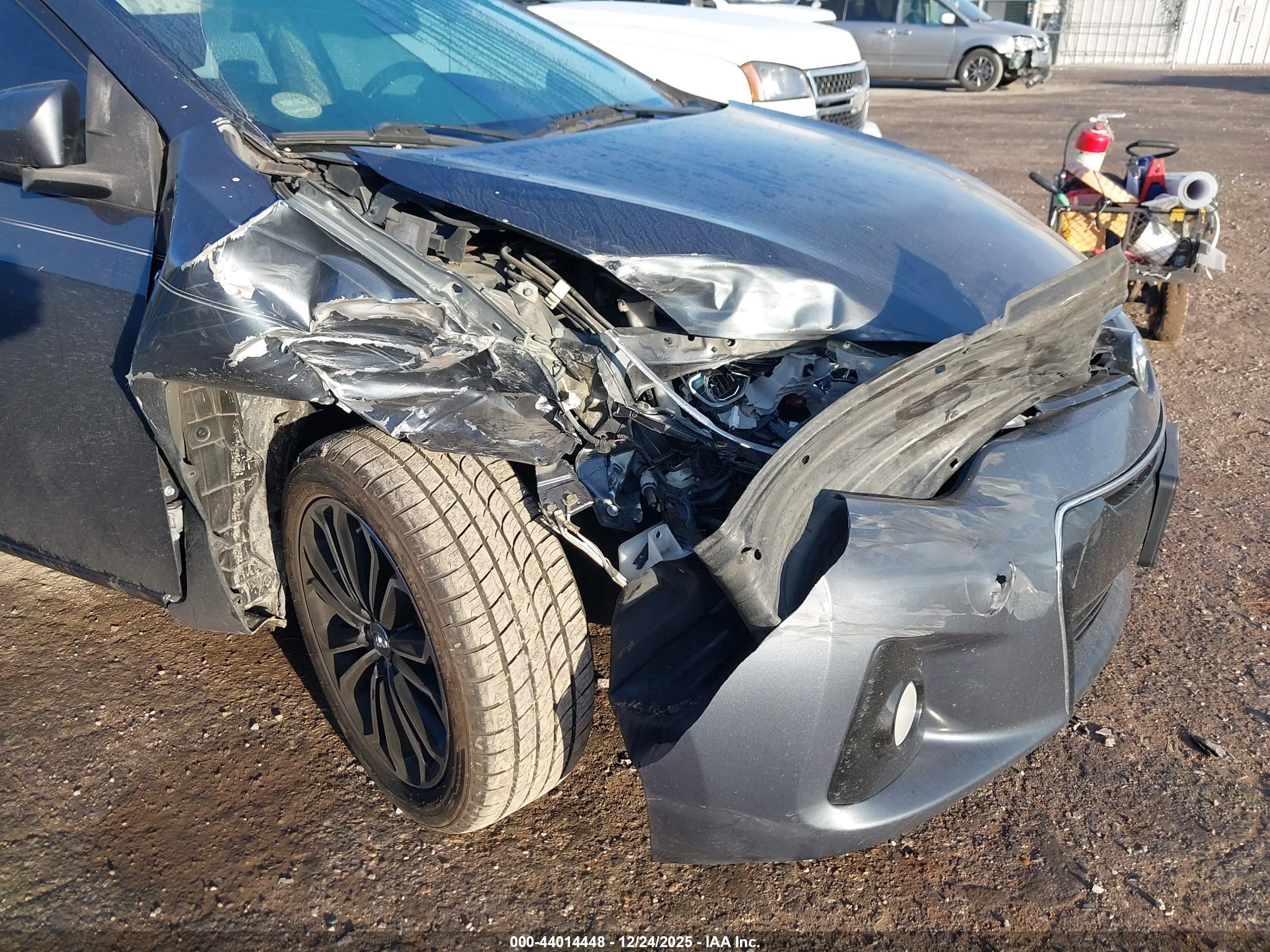 TOYOTA COROLLA image 6