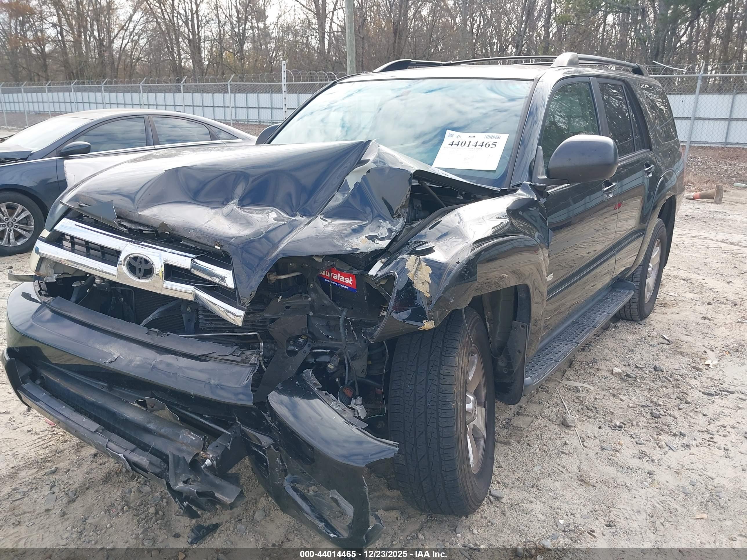TOYOTA 4RUNNER image 6