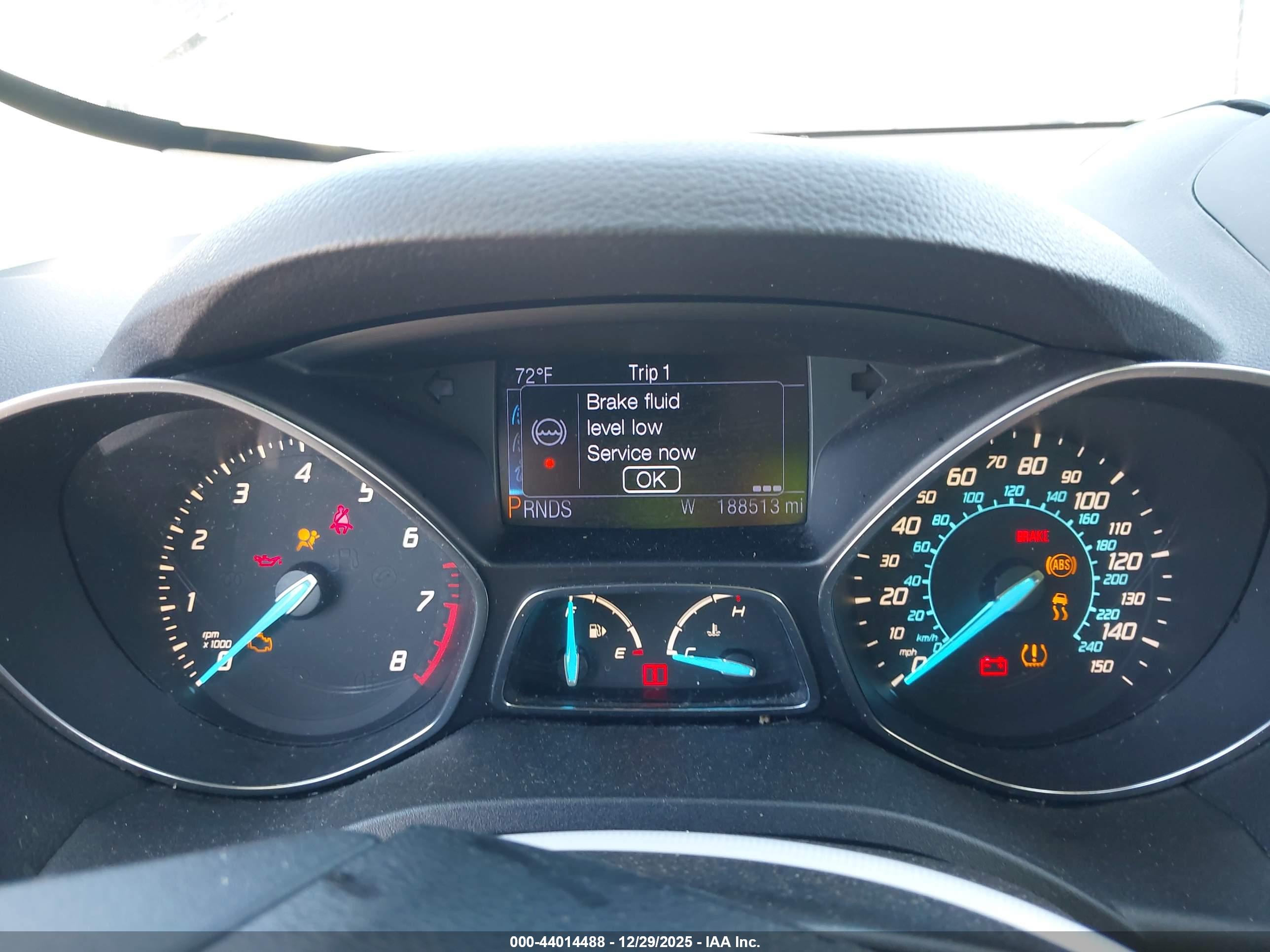FORD ESCAPE image 7