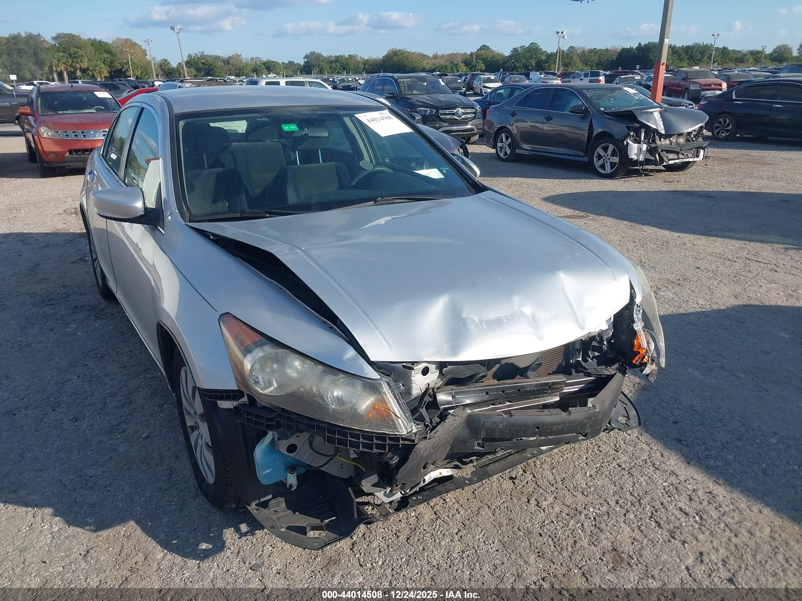 HONDA ACCORD image 6