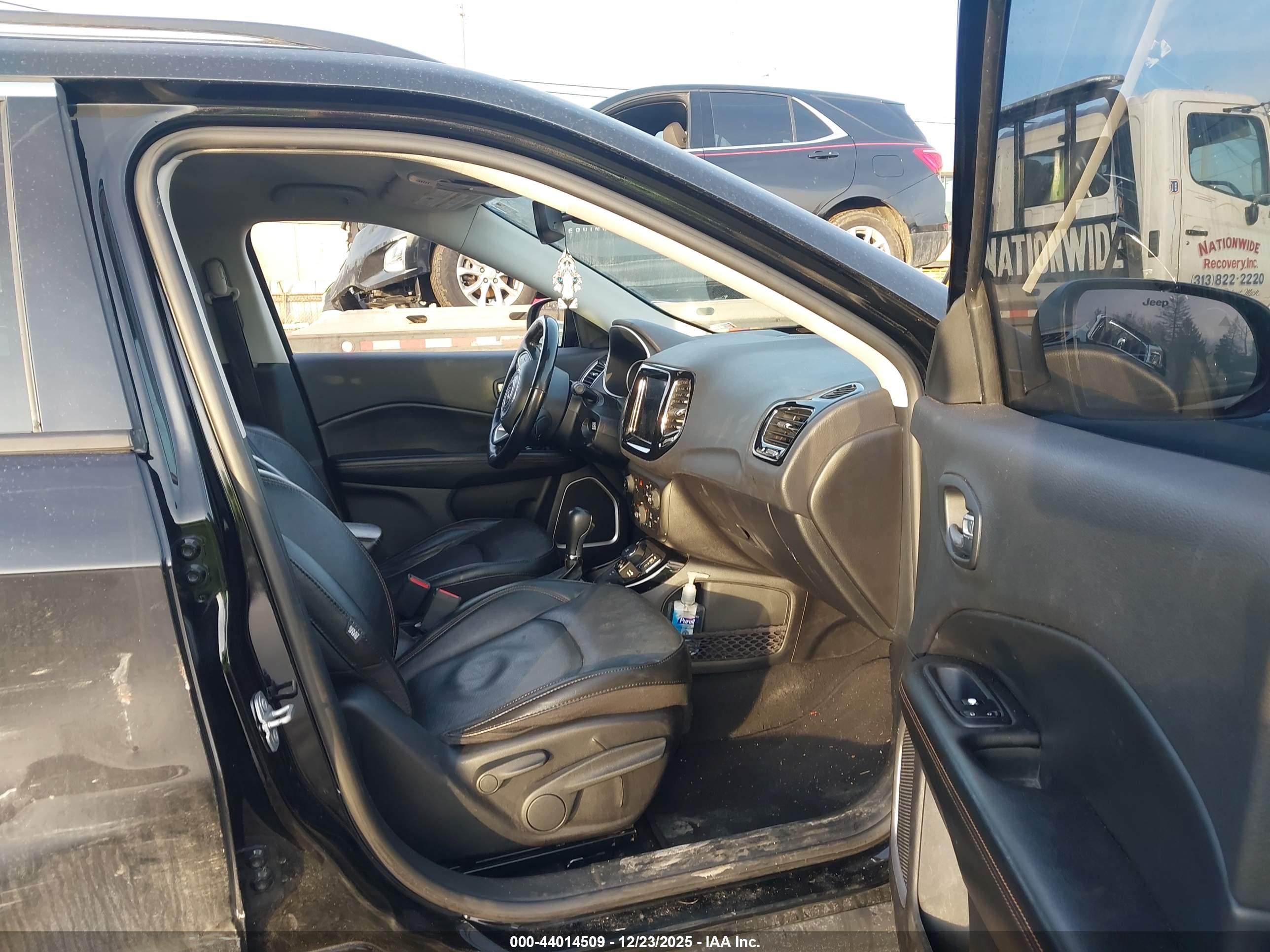 JEEP COMPASS image 5