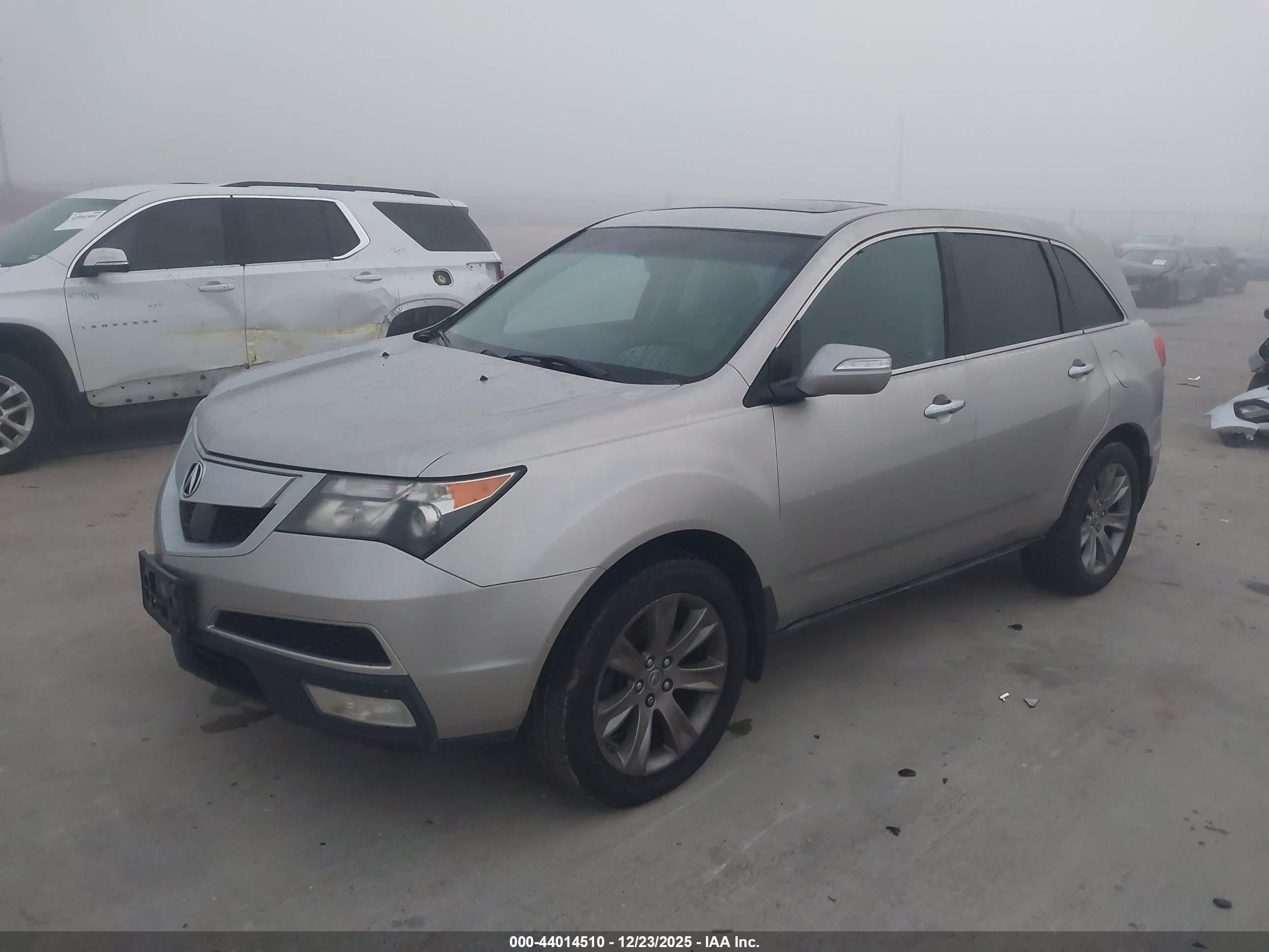 ACURA MDX image 2