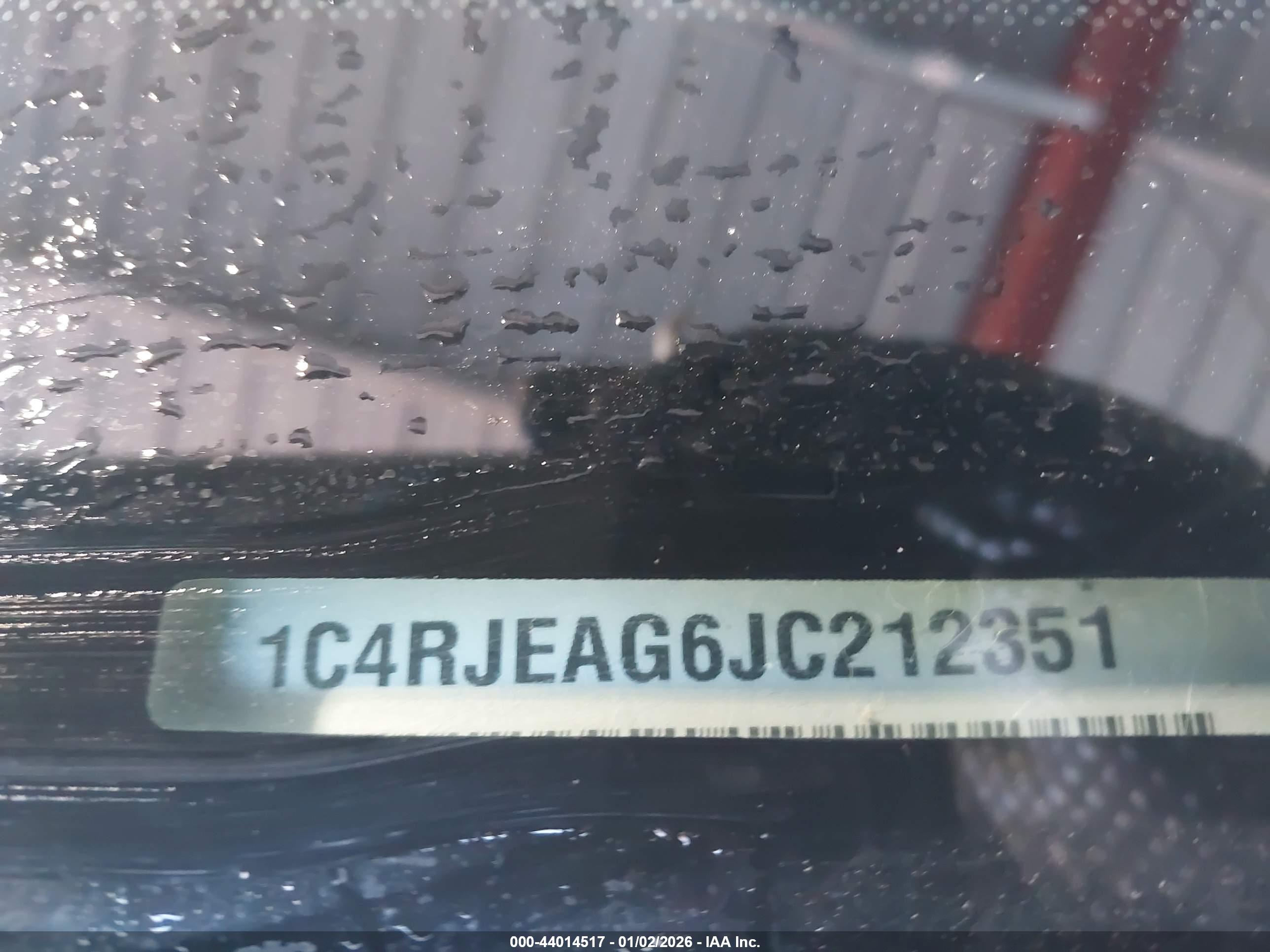 JEEP GRAND image 9