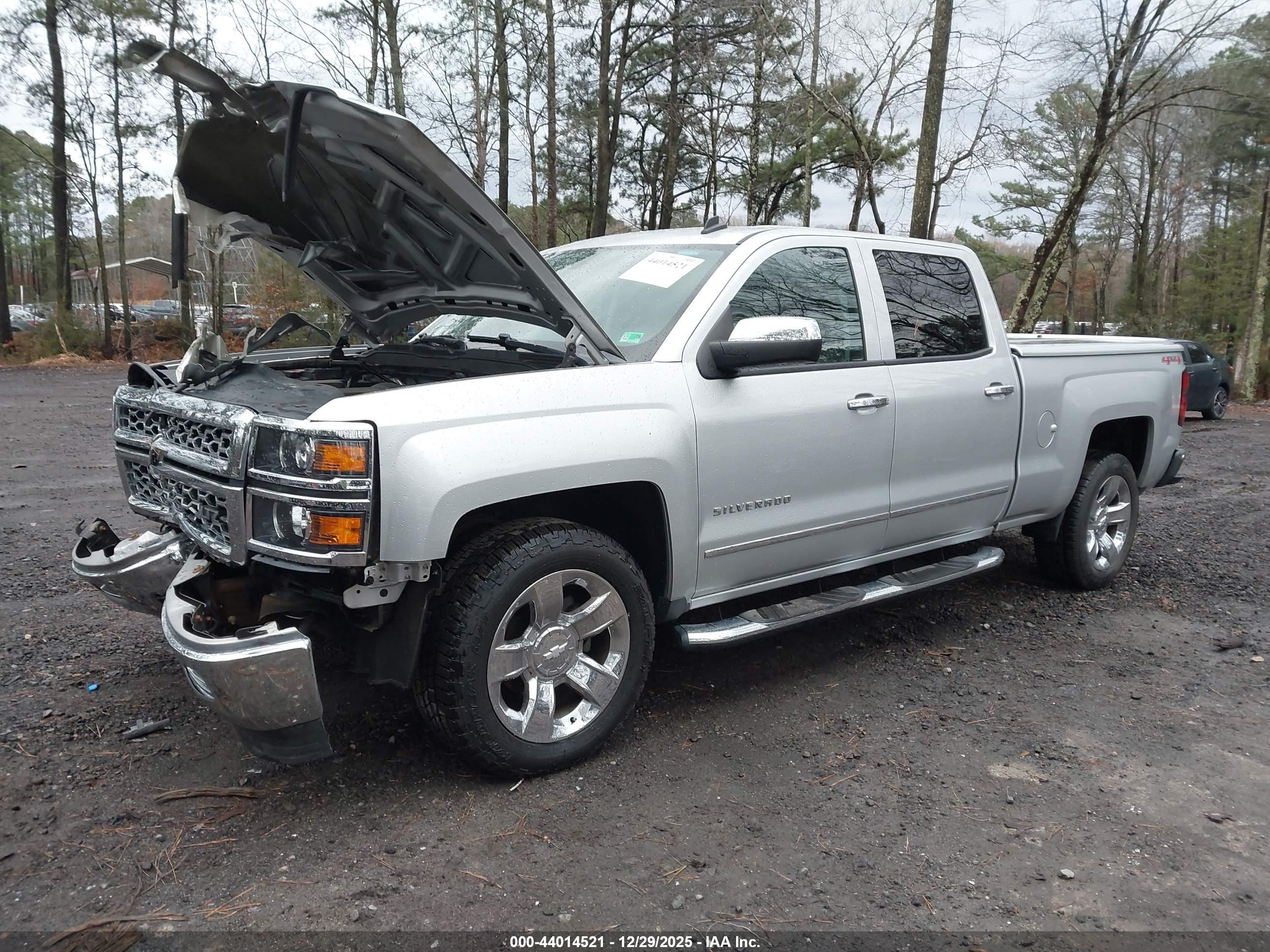 CHEVROLET SILVERADO image 2