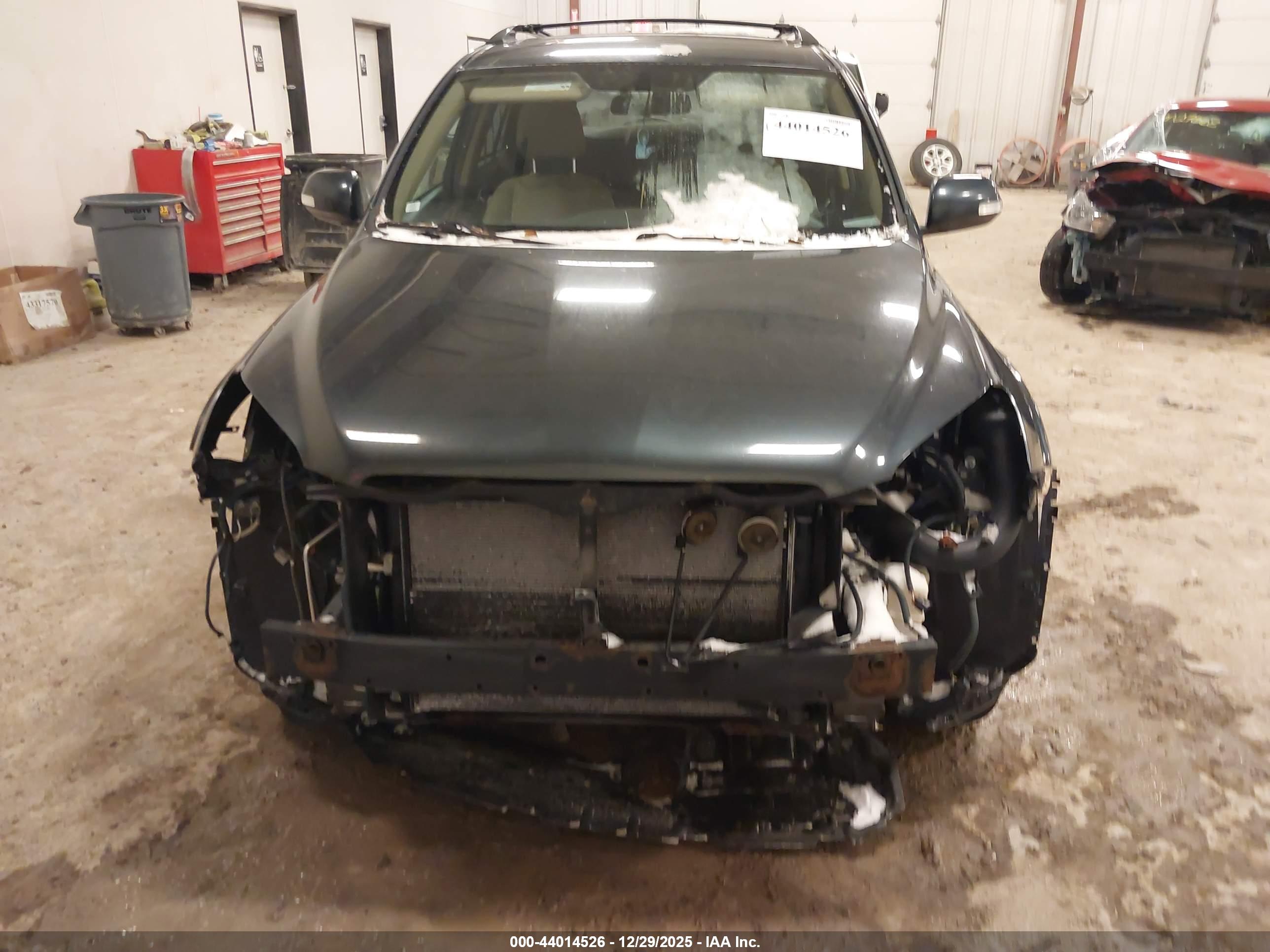 TOYOTA RAV4 image 6