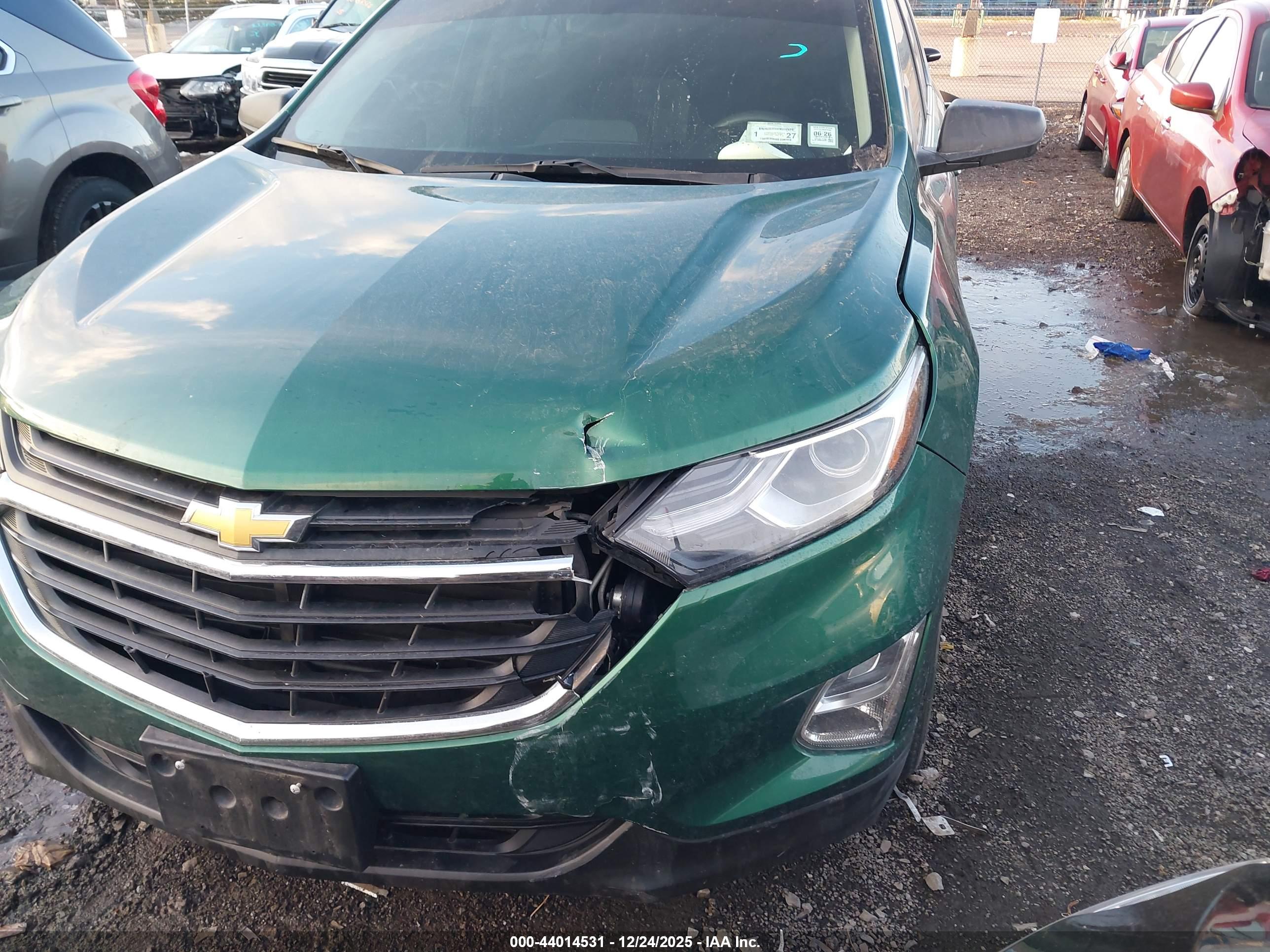 CHEVROLET EQUINOX image 6