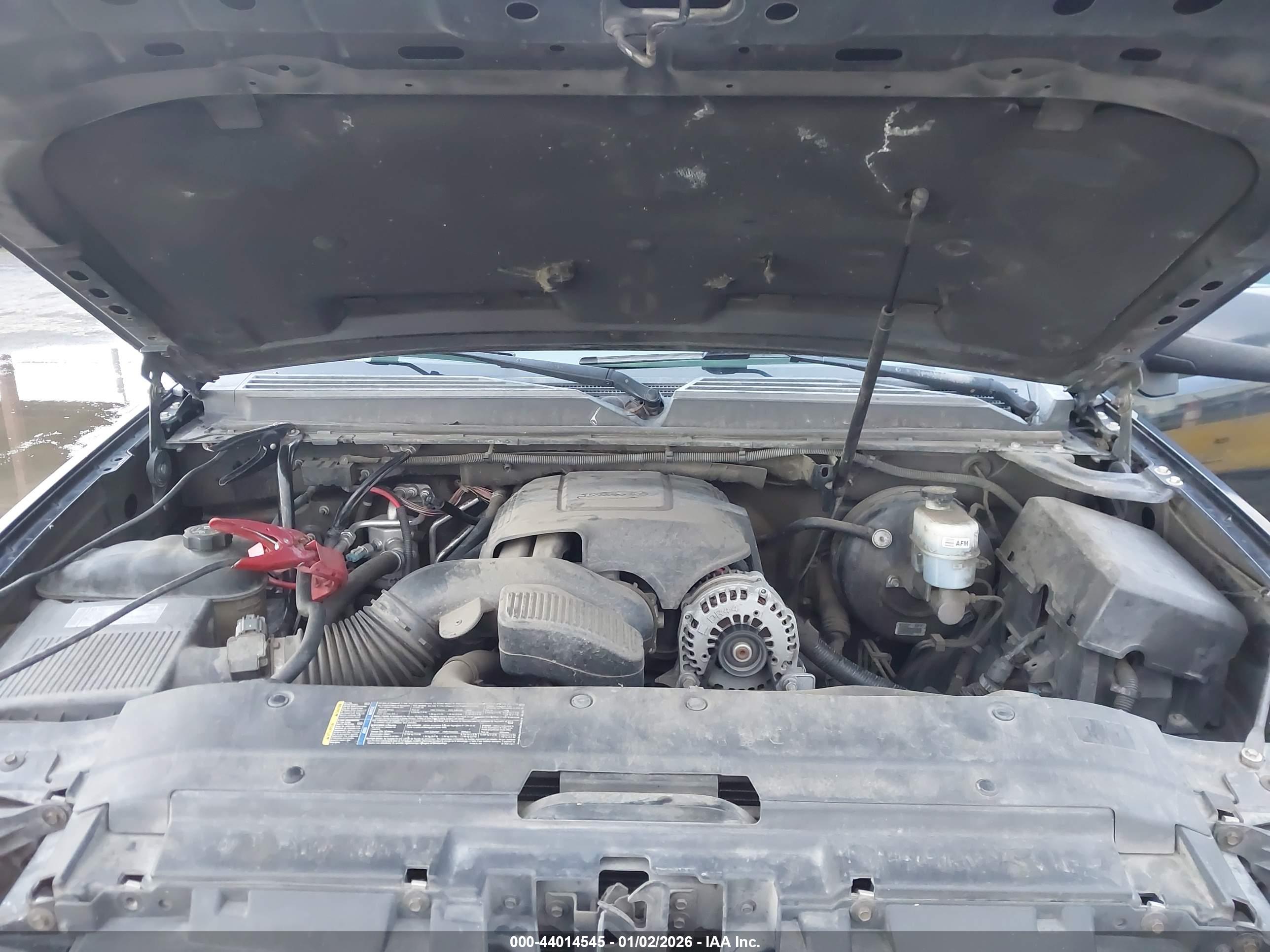 GMC YUKON image 10