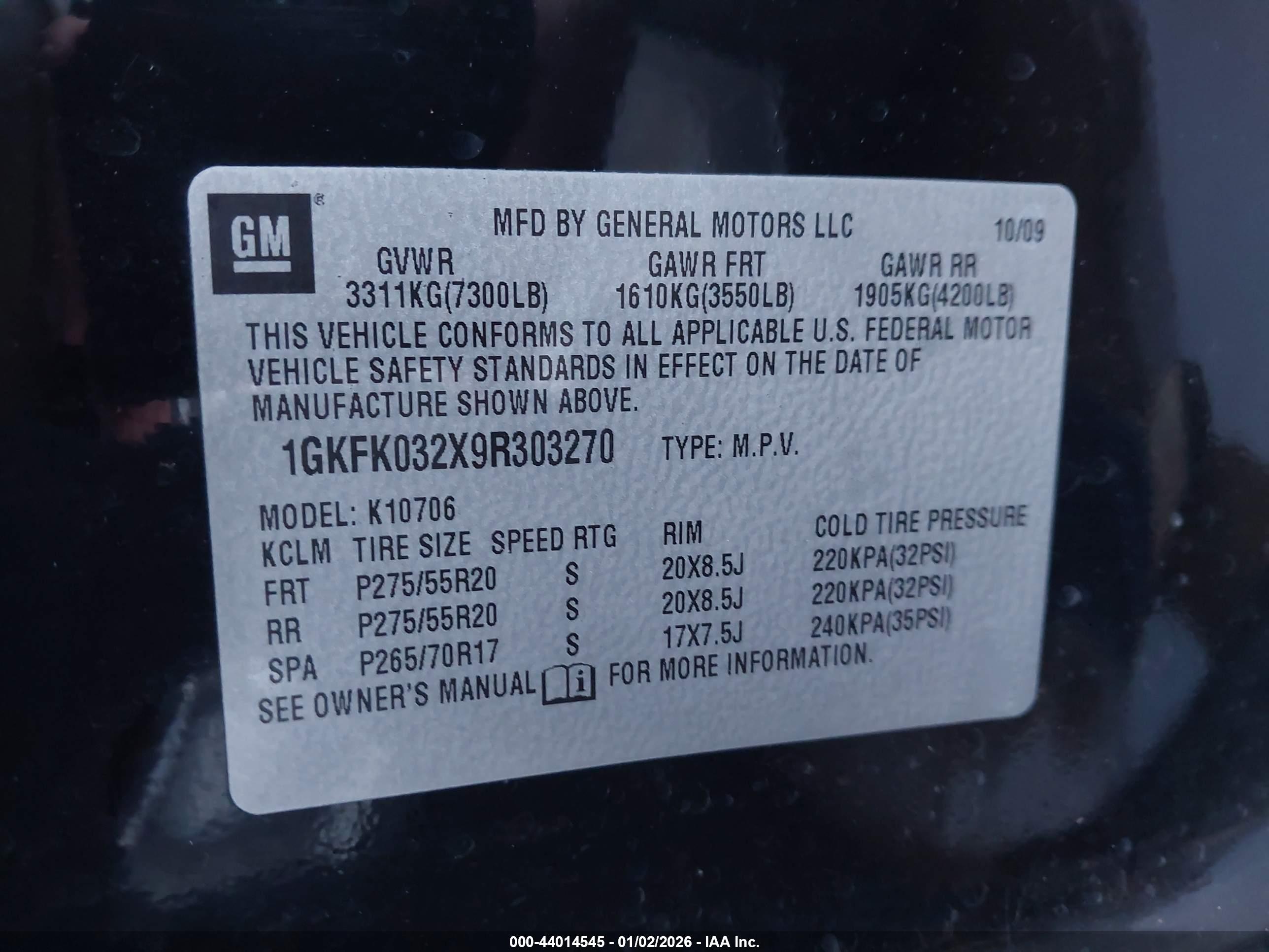 GMC YUKON image 9