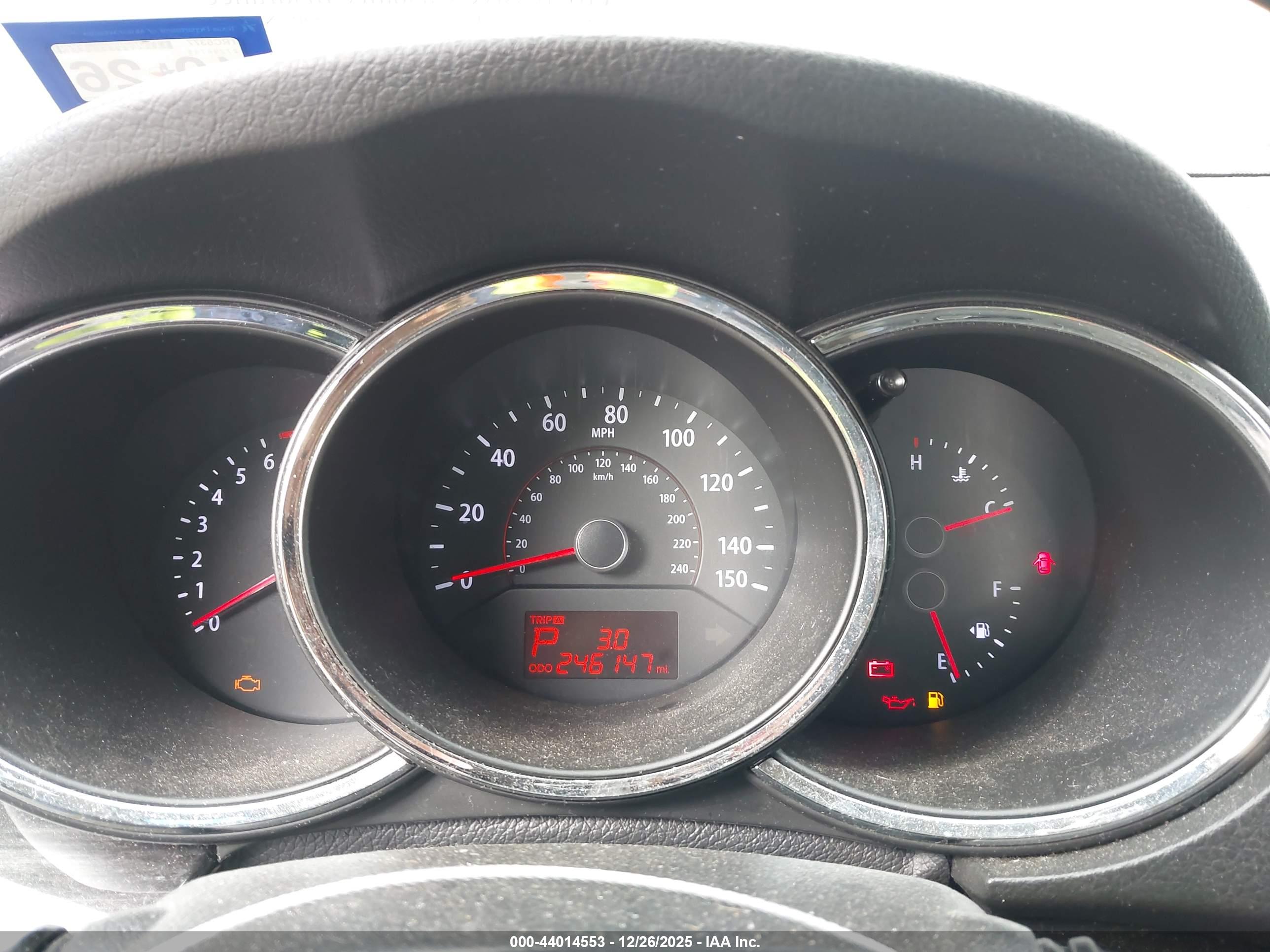 KIA SORENTO image 7