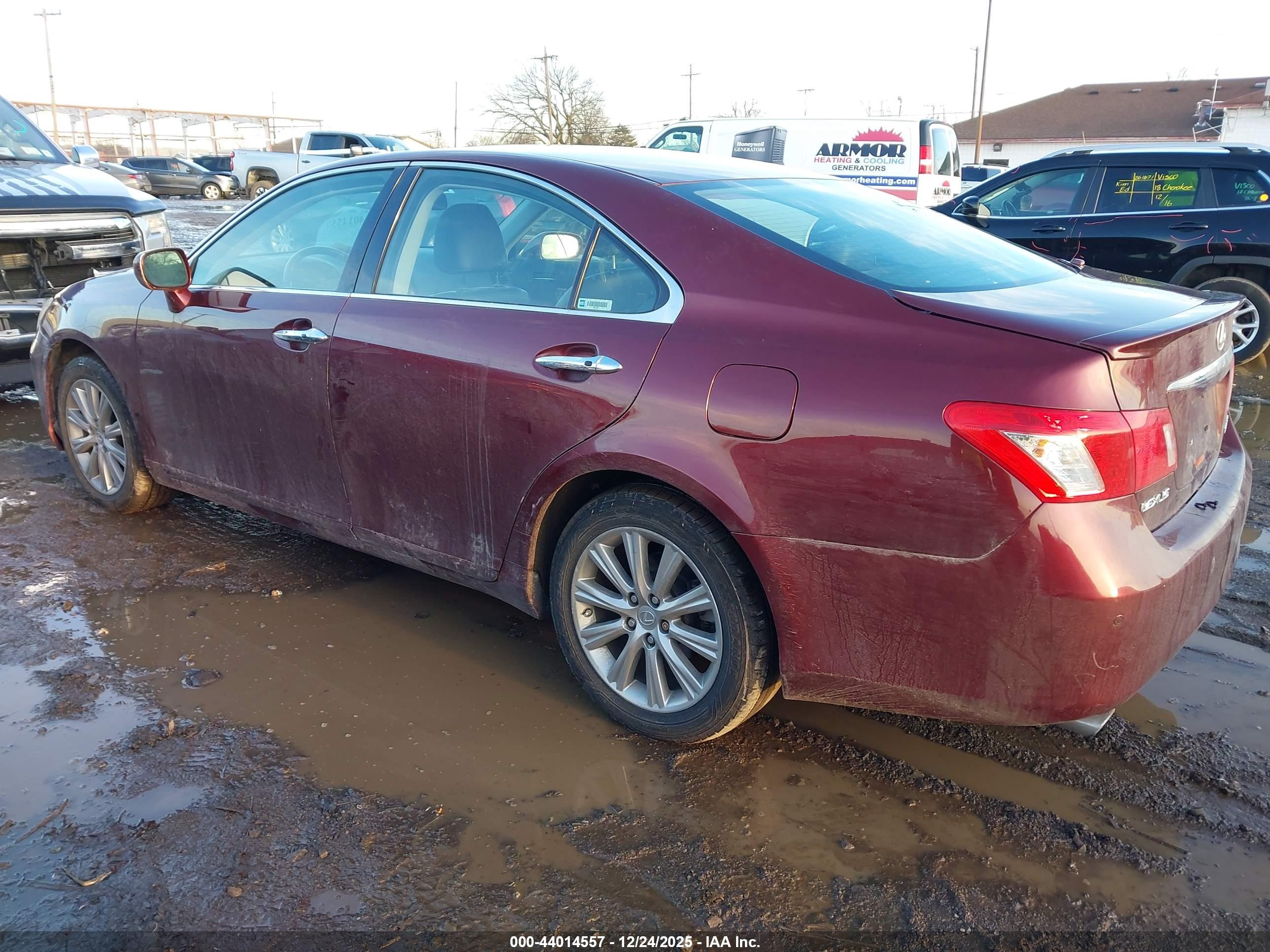 LEXUS ES image 3