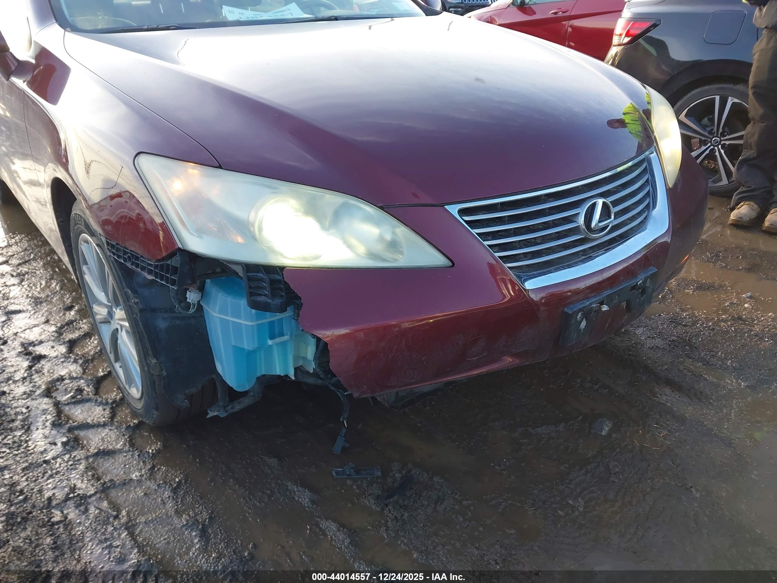 LEXUS ES image 6