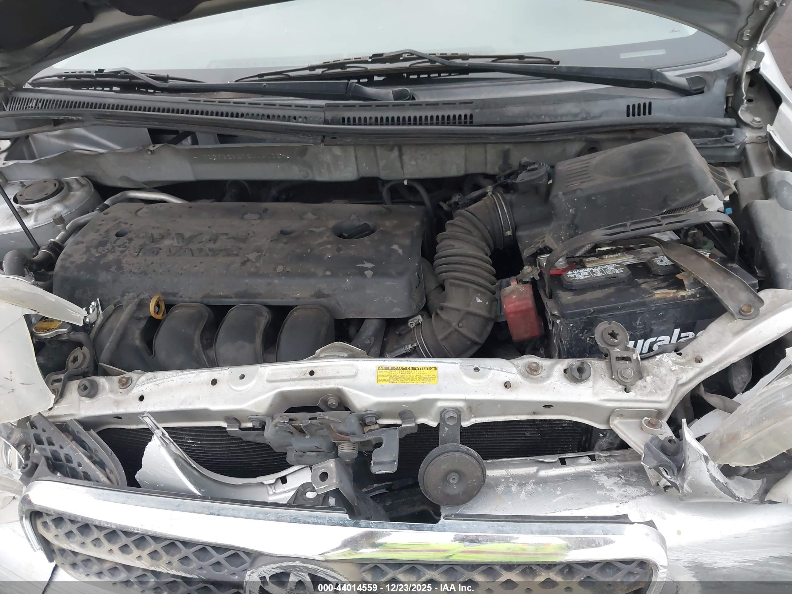 TOYOTA COROLLA image 10