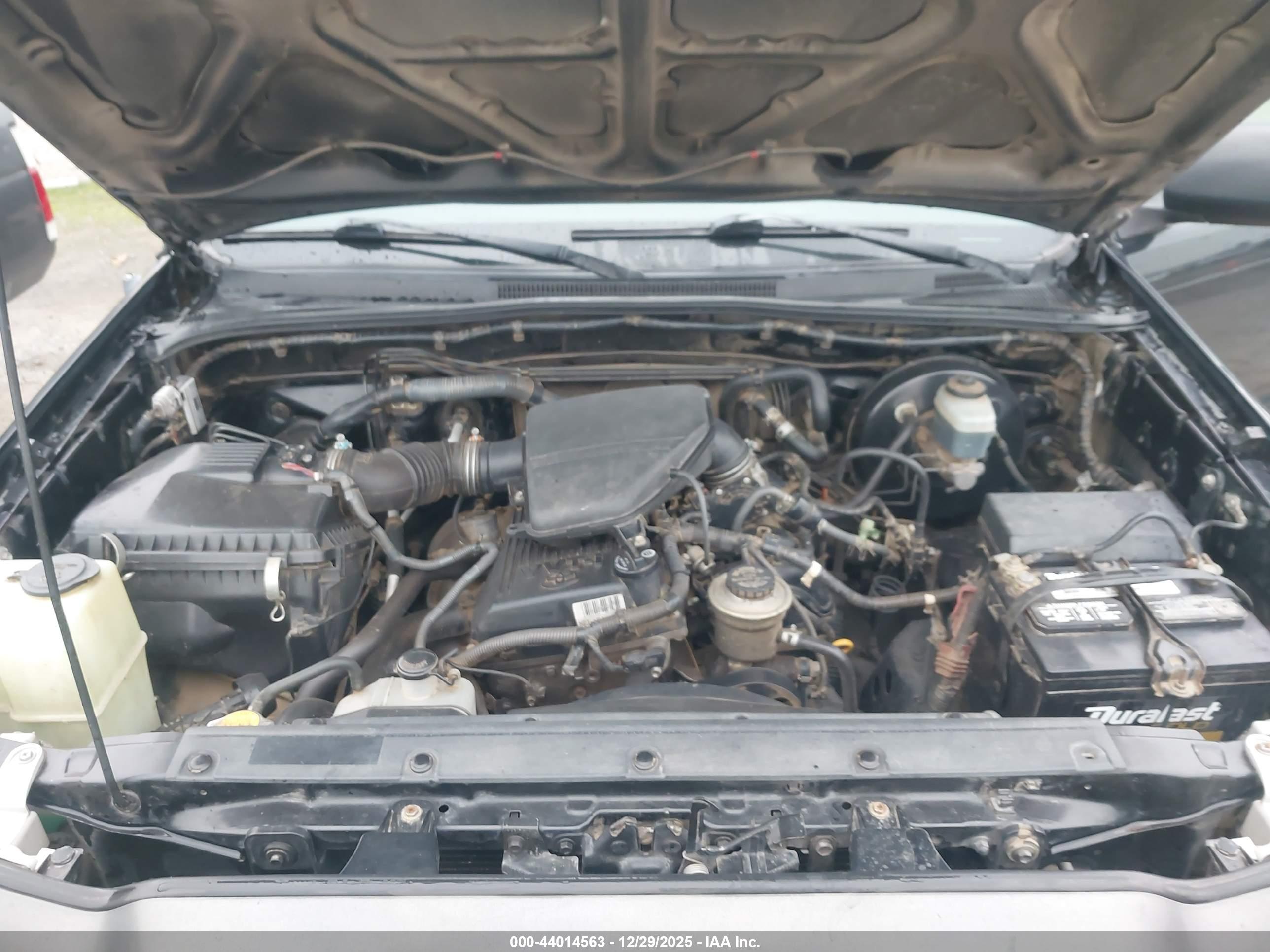 TOYOTA TACOMA image 10