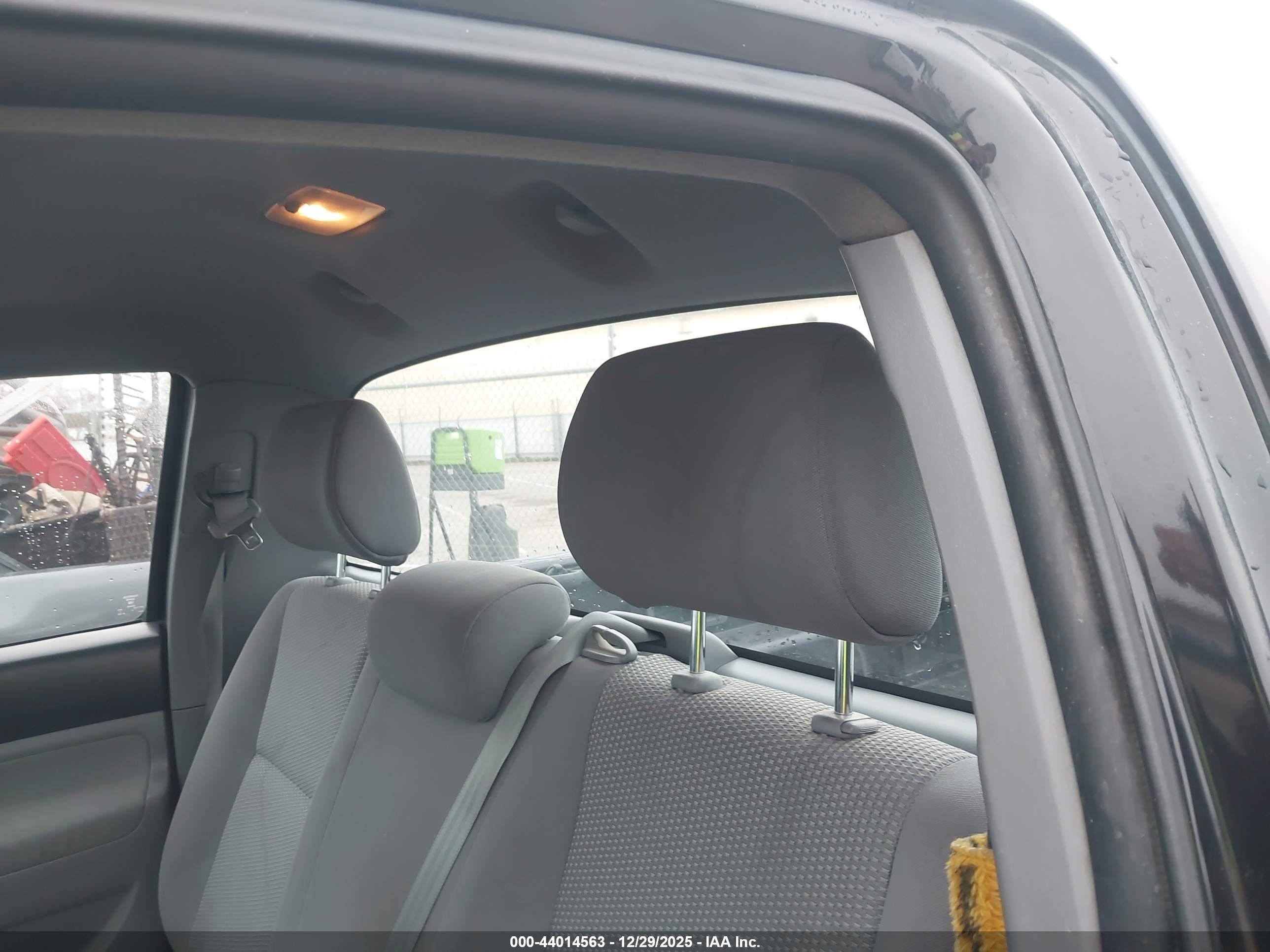 TOYOTA TACOMA image 8