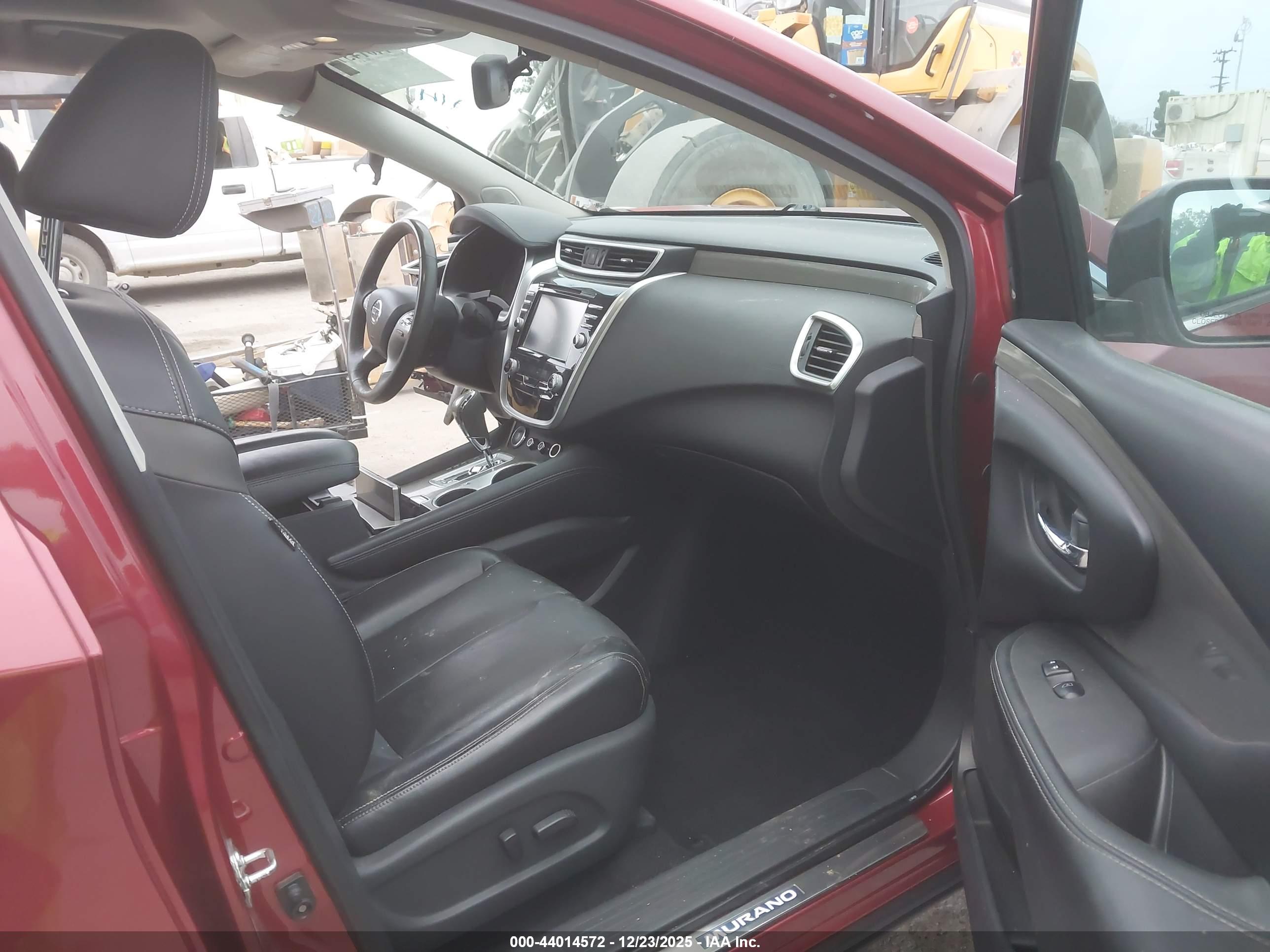 NISSAN MURANO image 5